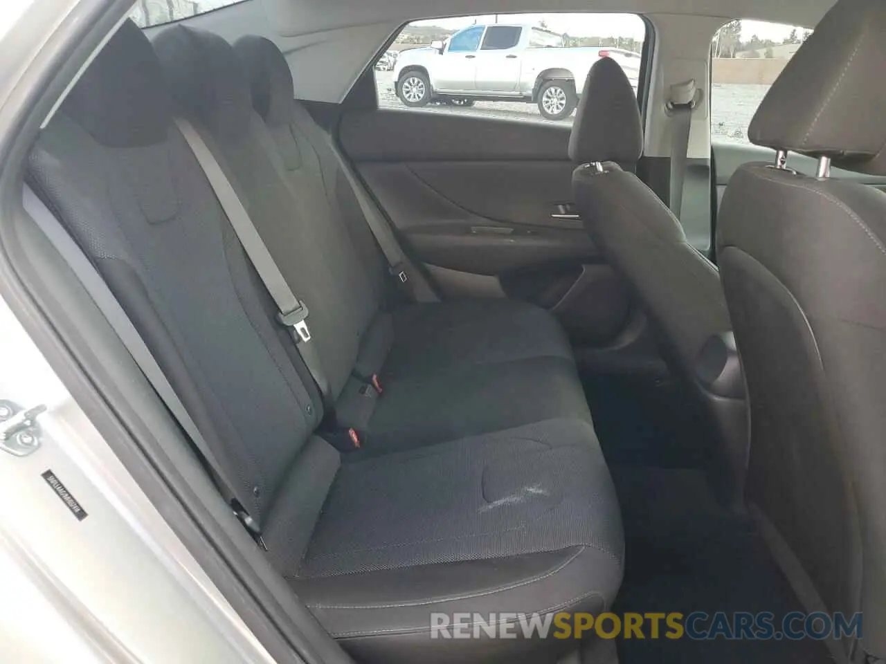 11 Фотография поврежденного автомобиля 5NPLL4AG1MH037414 HYUNDAI ELANTRA 2021