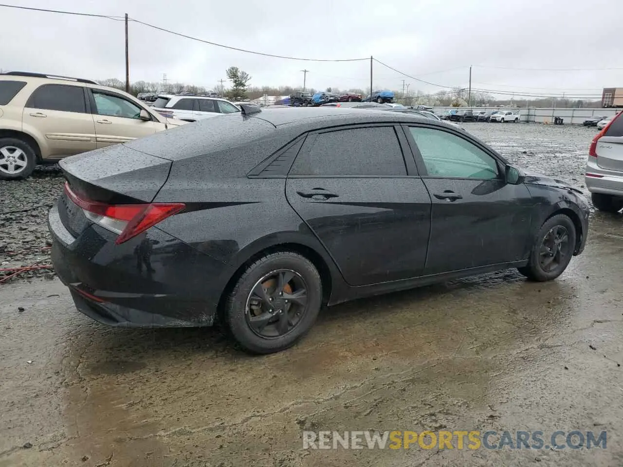 3 Photograph of a damaged car 5NPLL4AG1MH040717 HYUNDAI ELANTRA 2021