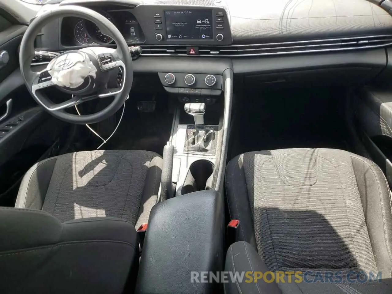 8 Photograph of a damaged car 5NPLL4AG1MH041642 HYUNDAI ELANTRA 2021