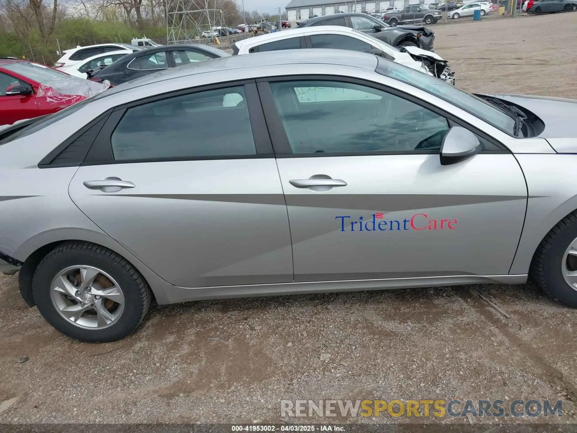 13 Фотография поврежденного автомобиля 5NPLL4AG3MH015933 HYUNDAI ELANTRA 2021
