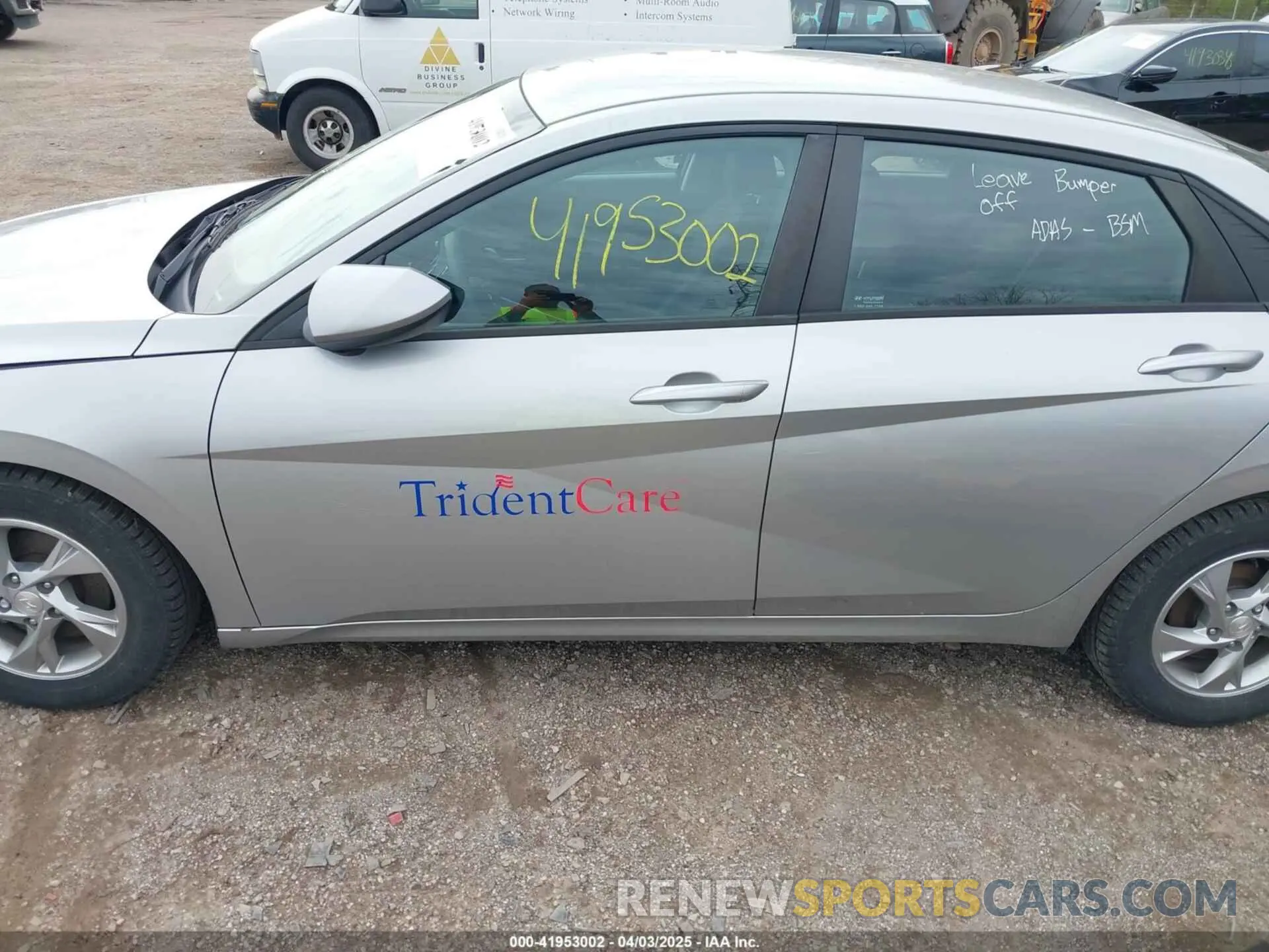 14 Фотография поврежденного автомобиля 5NPLL4AG3MH015933 HYUNDAI ELANTRA 2021