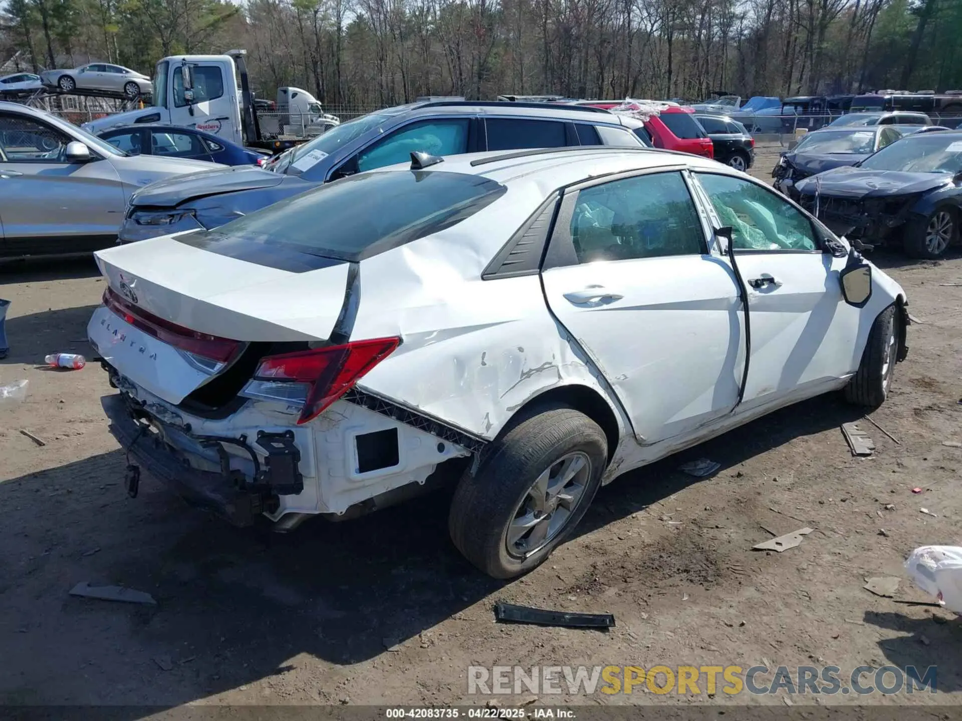 4 Фотография поврежденного автомобиля 5NPLL4AG4MH011020 HYUNDAI ELANTRA 2021