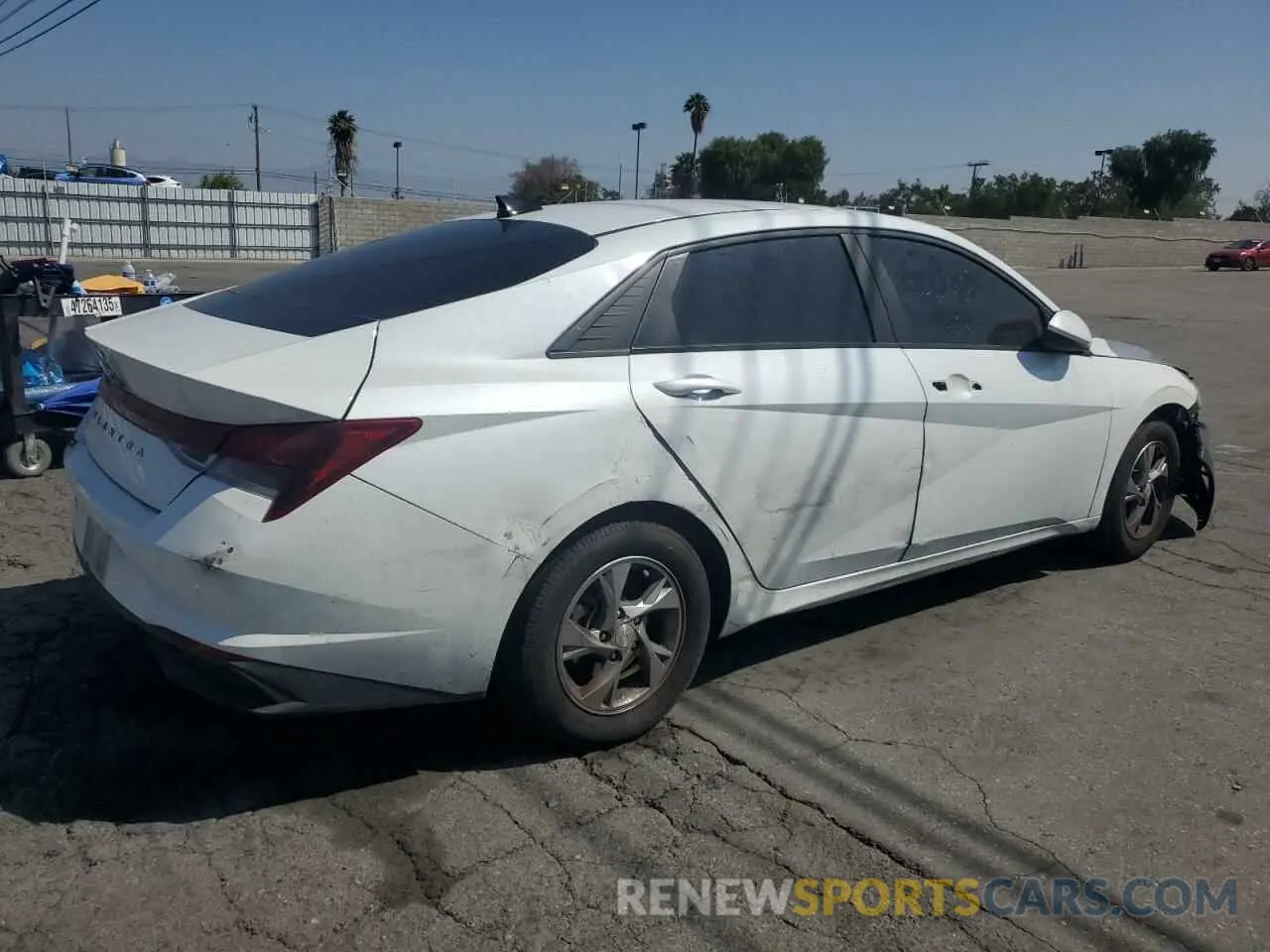 3 Photograph of a damaged car 5NPLL4AG4MH017304 HYUNDAI ELANTRA 2021