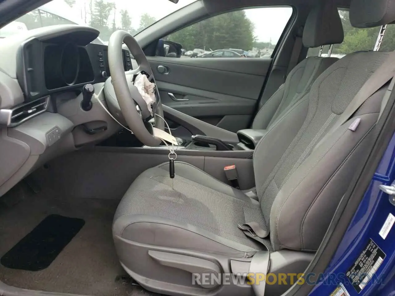 7 Photograph of a damaged car 5NPLL4AG5MH039800 HYUNDAI ELANTRA 2021