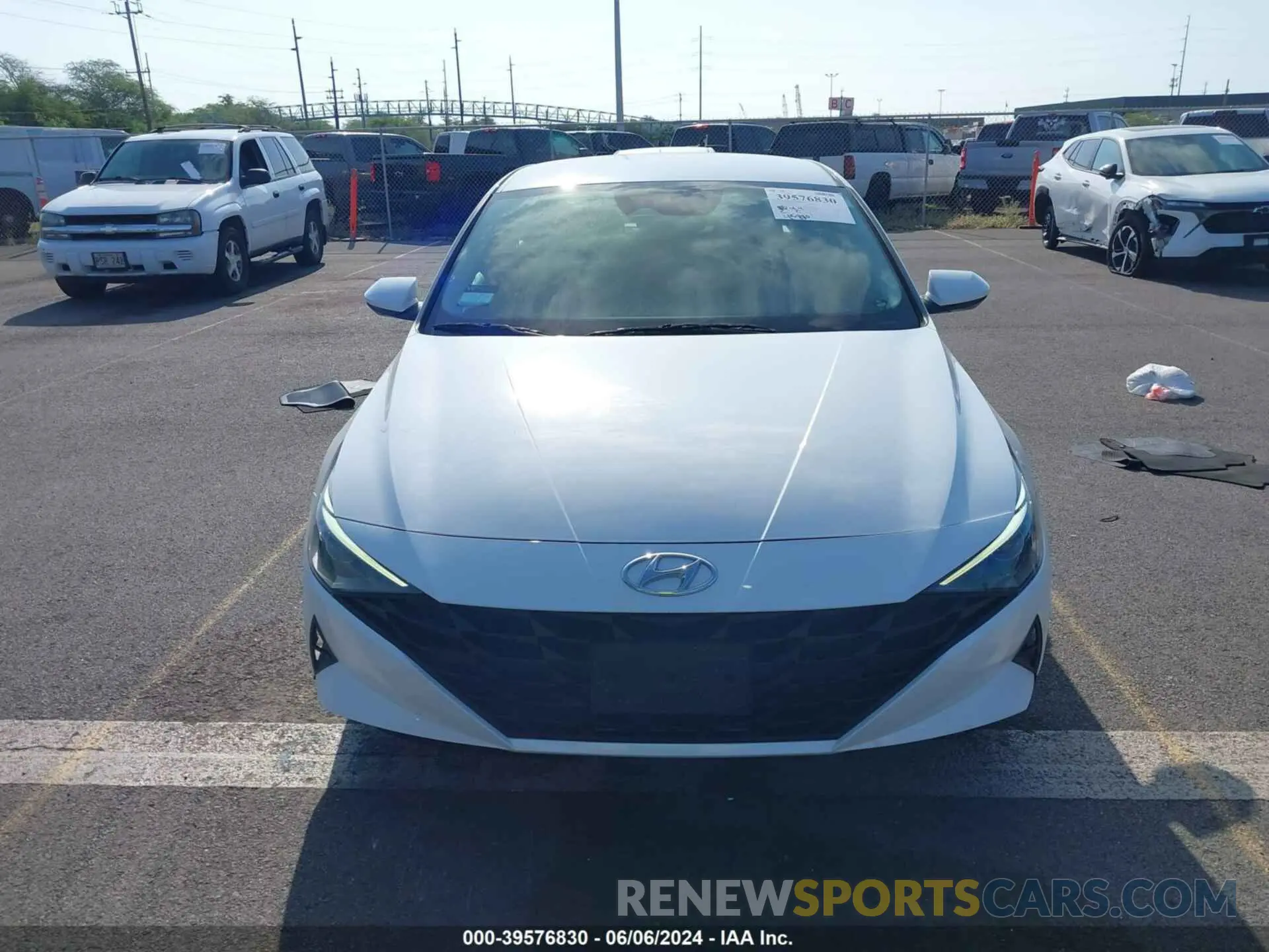12 Photograph of a damaged car 5NPLL4AG6MH014727 HYUNDAI ELANTRA 2021