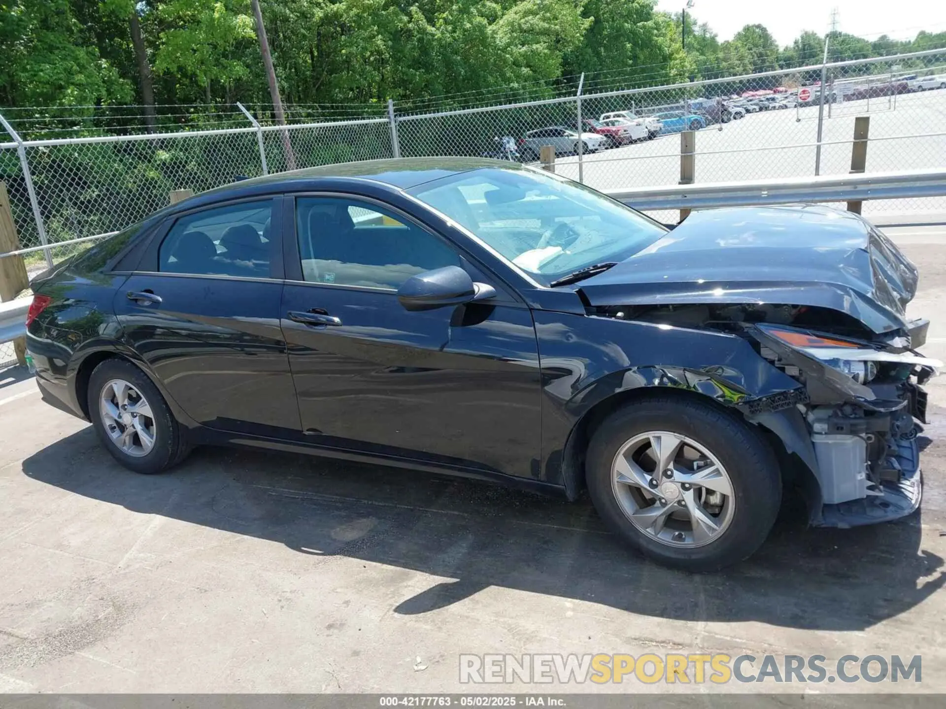 14 Photograph of a damaged car 5NPLL4AG6MH037277 HYUNDAI ELANTRA 2021