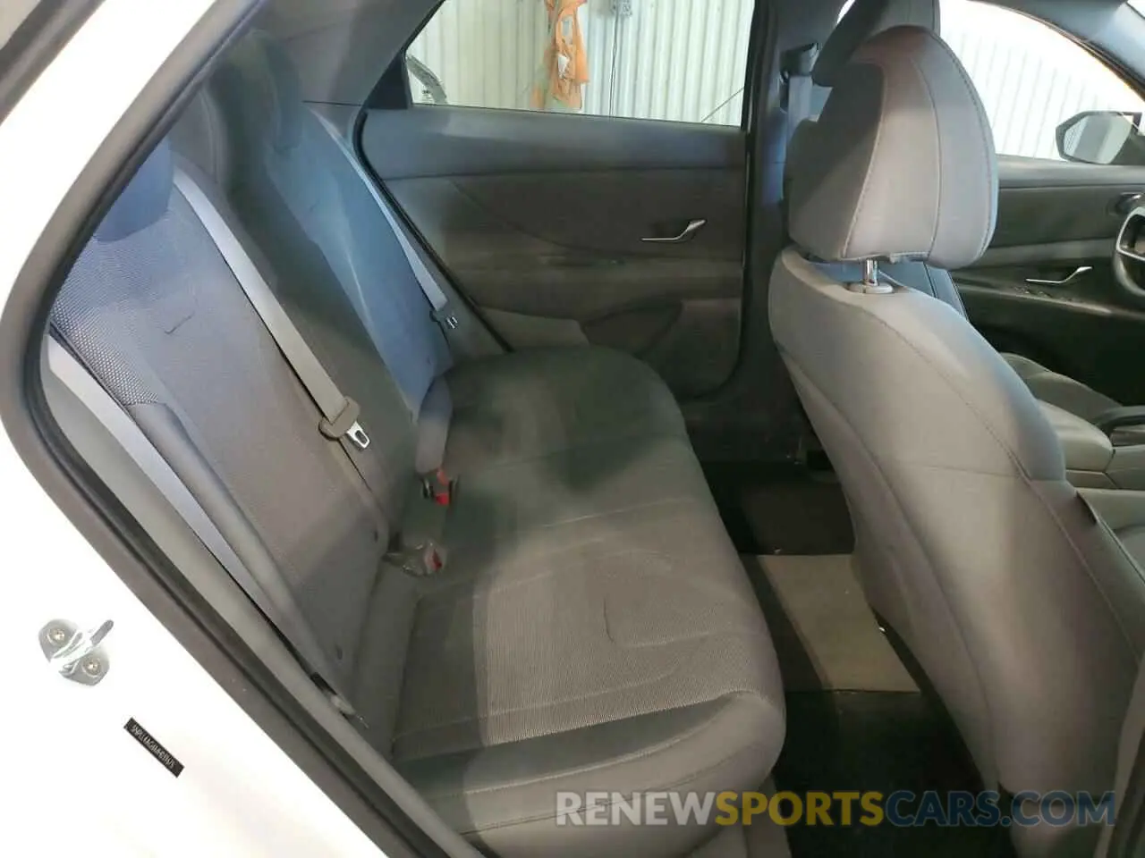 10 Фотография поврежденного автомобиля 5NPLL4AG6MH039675 HYUNDAI ELANTRA 2021