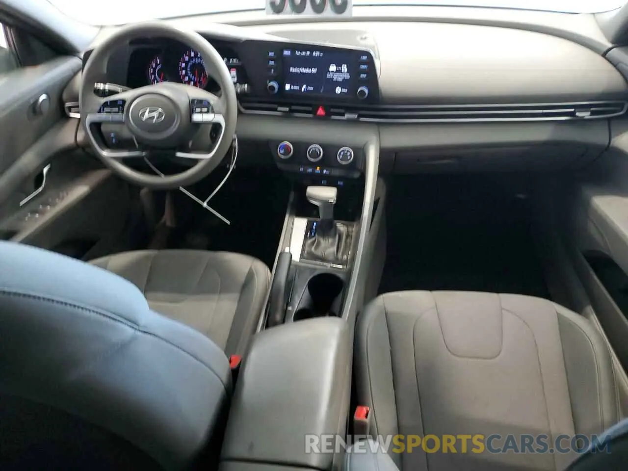 8 Фотография поврежденного автомобиля 5NPLL4AG6MH039675 HYUNDAI ELANTRA 2021