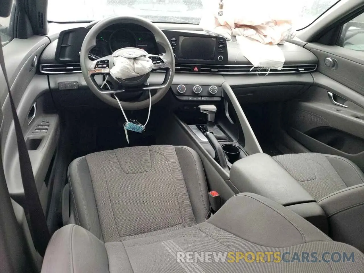 8 Фотография поврежденного автомобиля 5NPLL4AG7MH050880 HYUNDAI ELANTRA 2021