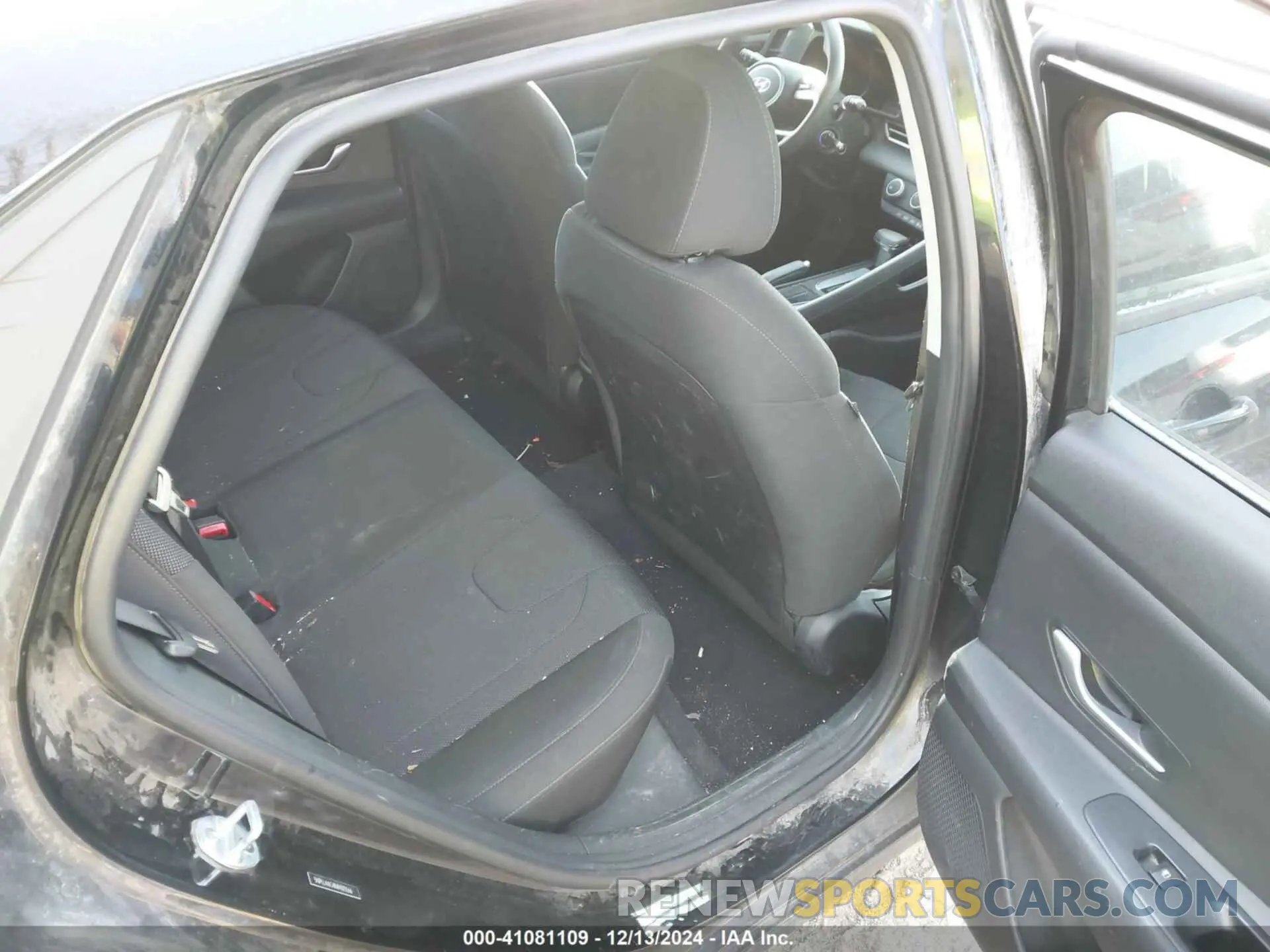 8 Фотография поврежденного автомобиля 5NPLL4AG8MH025566 HYUNDAI ELANTRA 2021