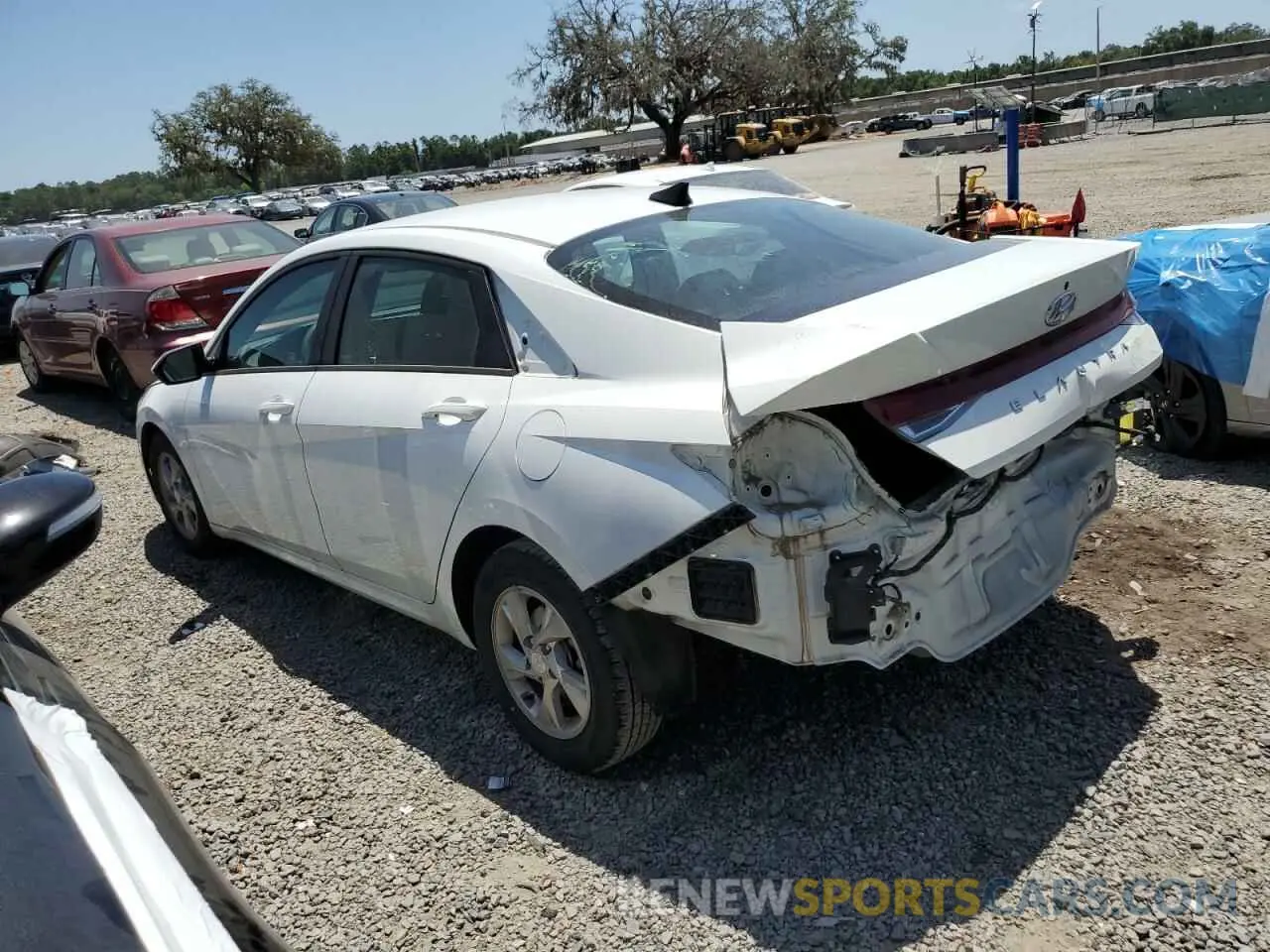 2 Photograph of a damaged car 5NPLL4AGXMH014651 HYUNDAI ELANTRA 2021