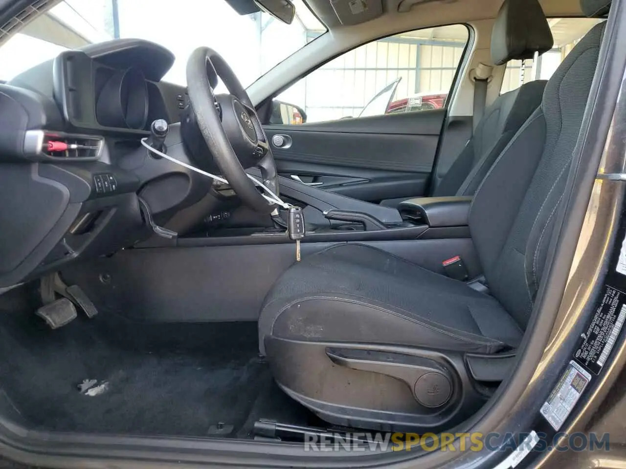 7 Photograph of a damaged car 5NPLL4AGXMH037556 HYUNDAI ELANTRA 2021
