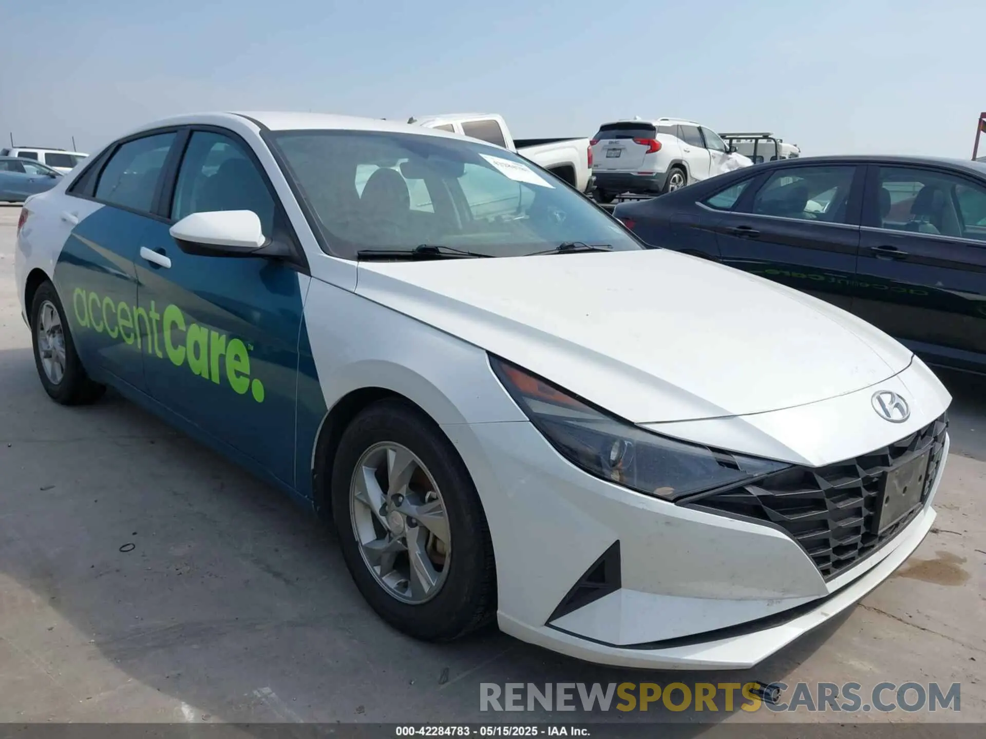 1 Photograph of a damaged car 5NPLL4AGXMH049299 HYUNDAI ELANTRA 2021