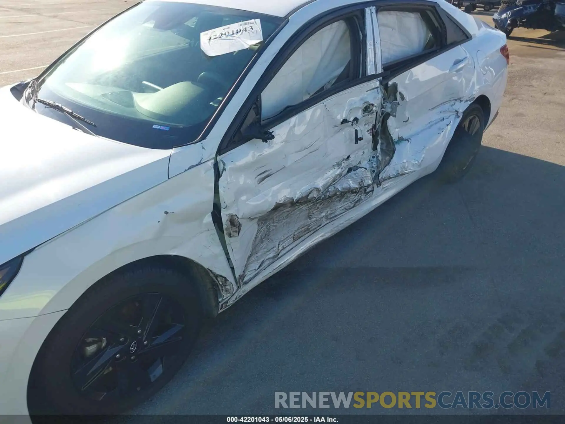 6 Photograph of a damaged car 5NPLM4AG0MH012114 HYUNDAI ELANTRA 2021