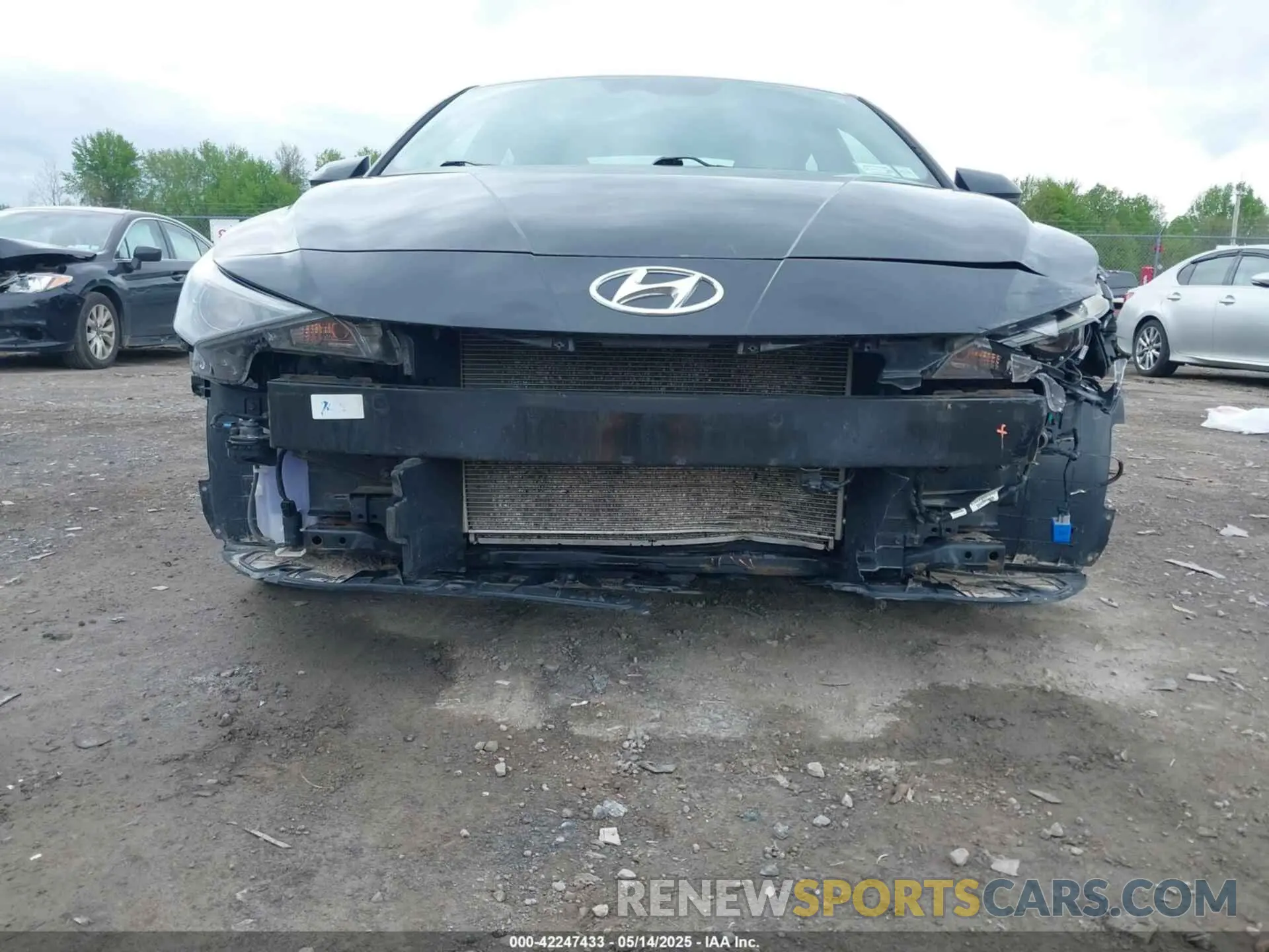 6 Photograph of a damaged car 5NPLM4AG1MH001123 HYUNDAI ELANTRA 2021
