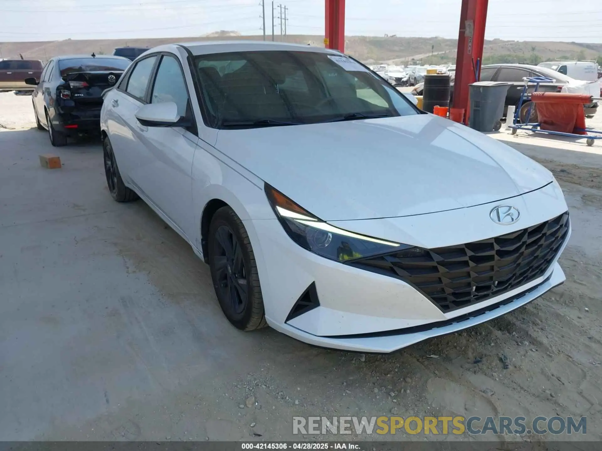 1 Фотография поврежденного автомобиля 5NPLM4AG1MH004328 HYUNDAI ELANTRA 2021