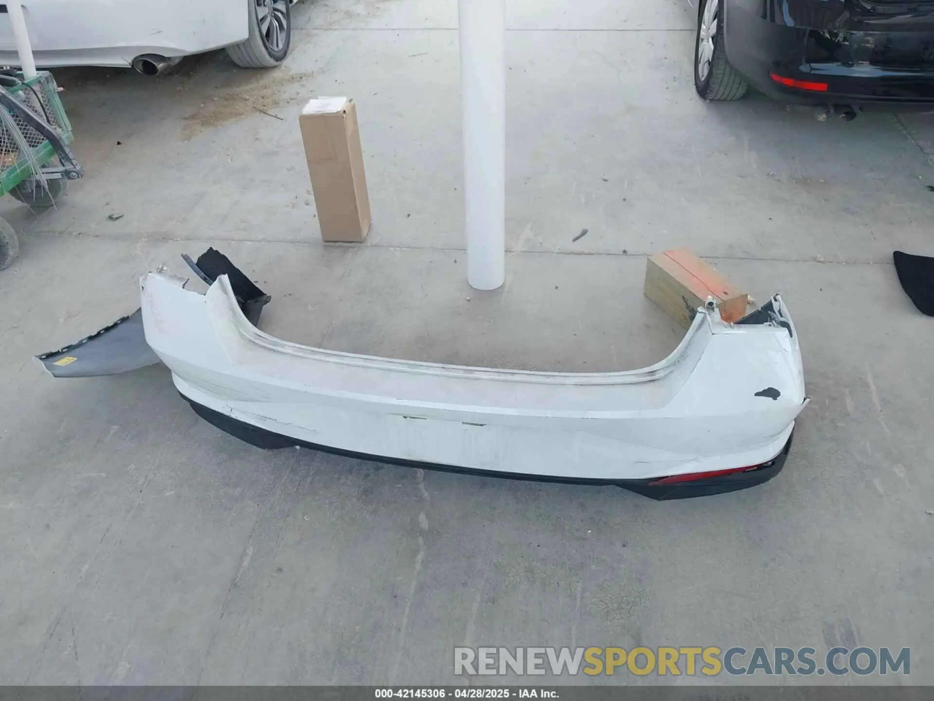 12 Фотография поврежденного автомобиля 5NPLM4AG1MH004328 HYUNDAI ELANTRA 2021