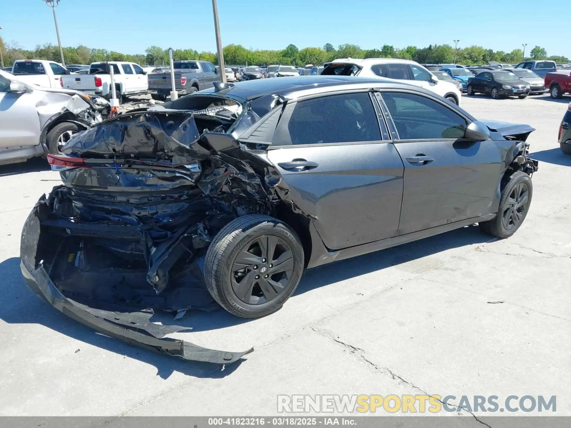 4 Фотография поврежденного автомобиля 5NPLM4AG1MH022084 HYUNDAI ELANTRA 2021