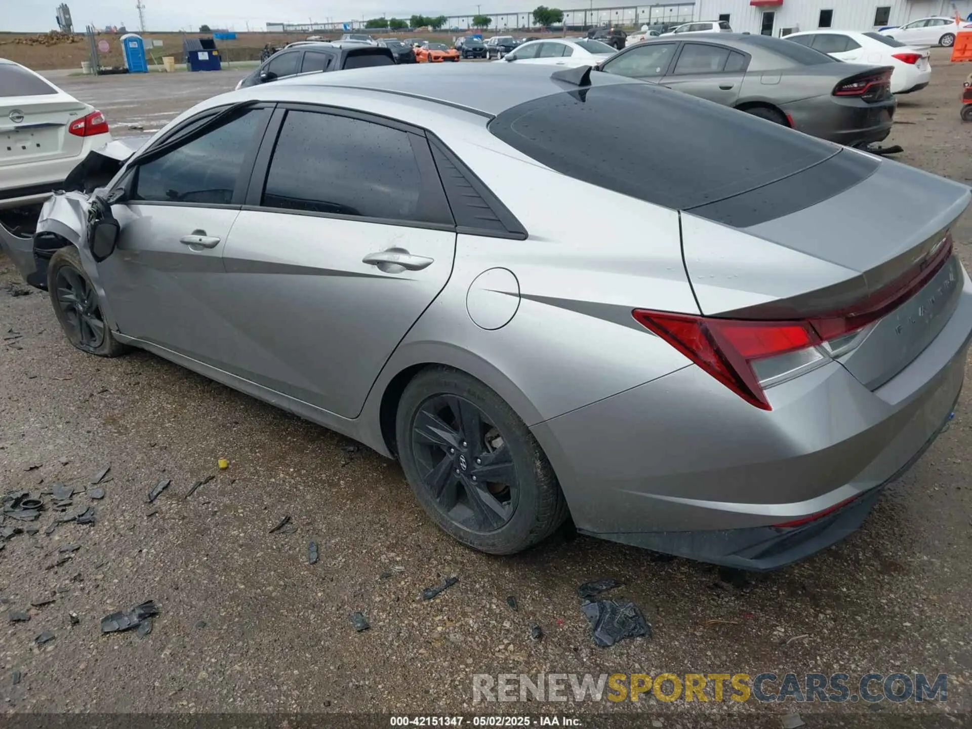 3 Photograph of a damaged car 5NPLM4AG1MH030055 HYUNDAI ELANTRA 2021