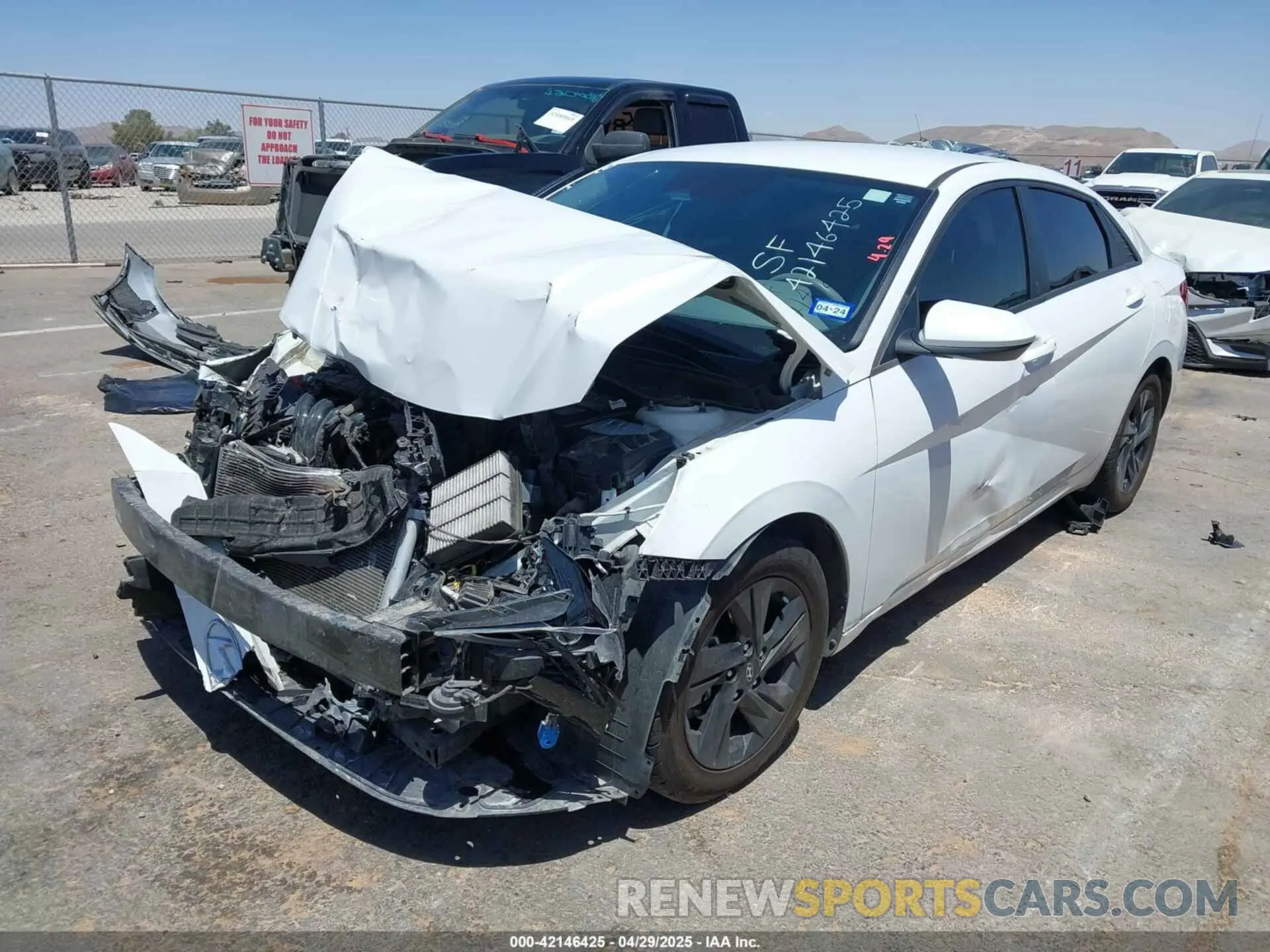 2 Photograph of a damaged car 5NPLM4AG2MH009697 HYUNDAI ELANTRA 2021