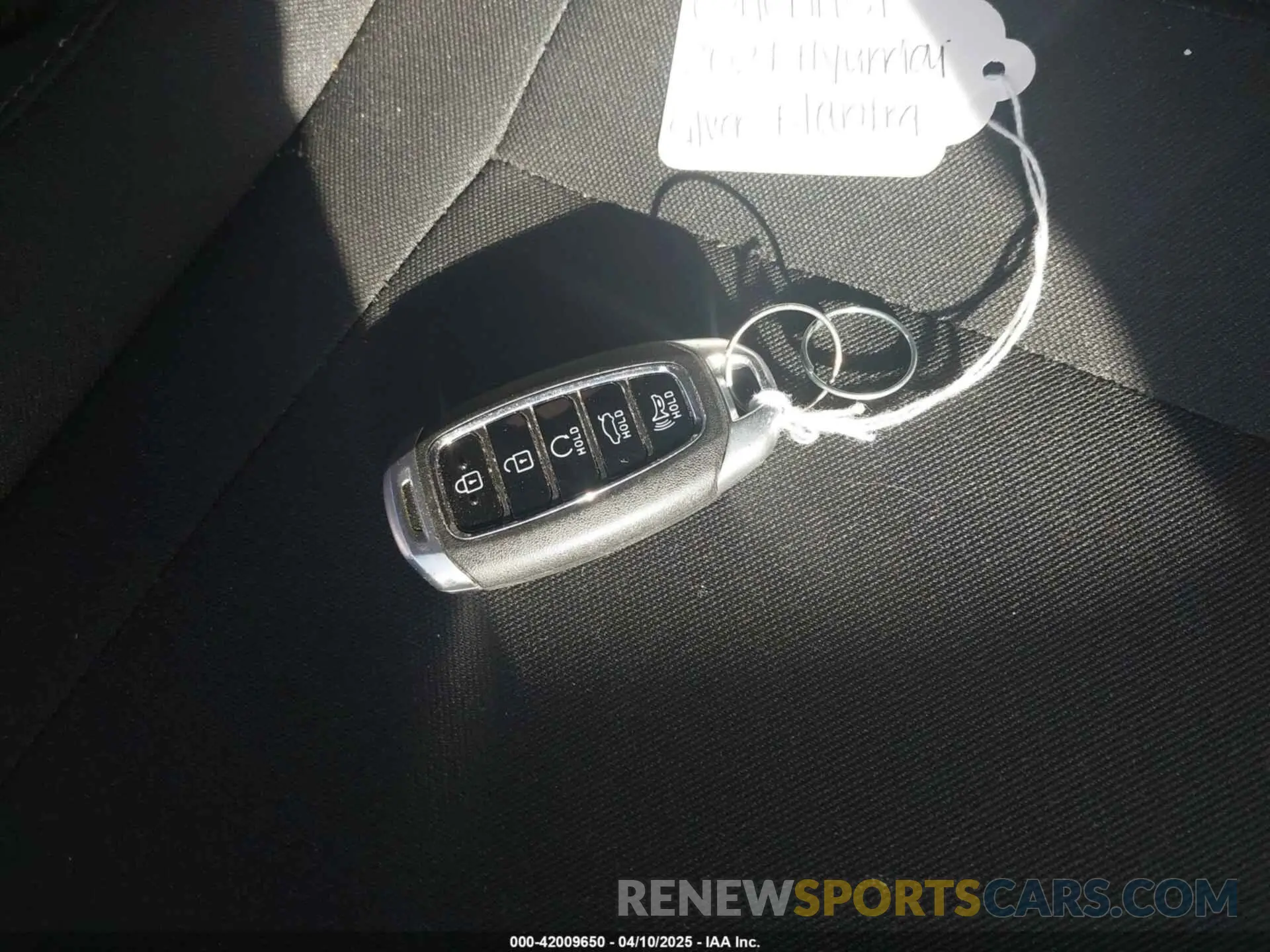 11 Photograph of a damaged car 5NPLM4AG2MH021557 HYUNDAI ELANTRA 2021