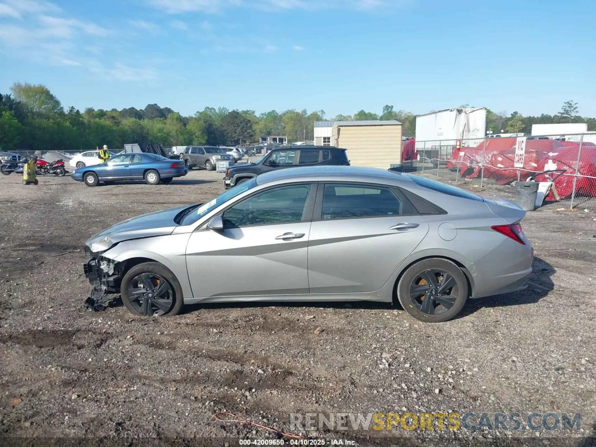 15 Photograph of a damaged car 5NPLM4AG2MH021557 HYUNDAI ELANTRA 2021
