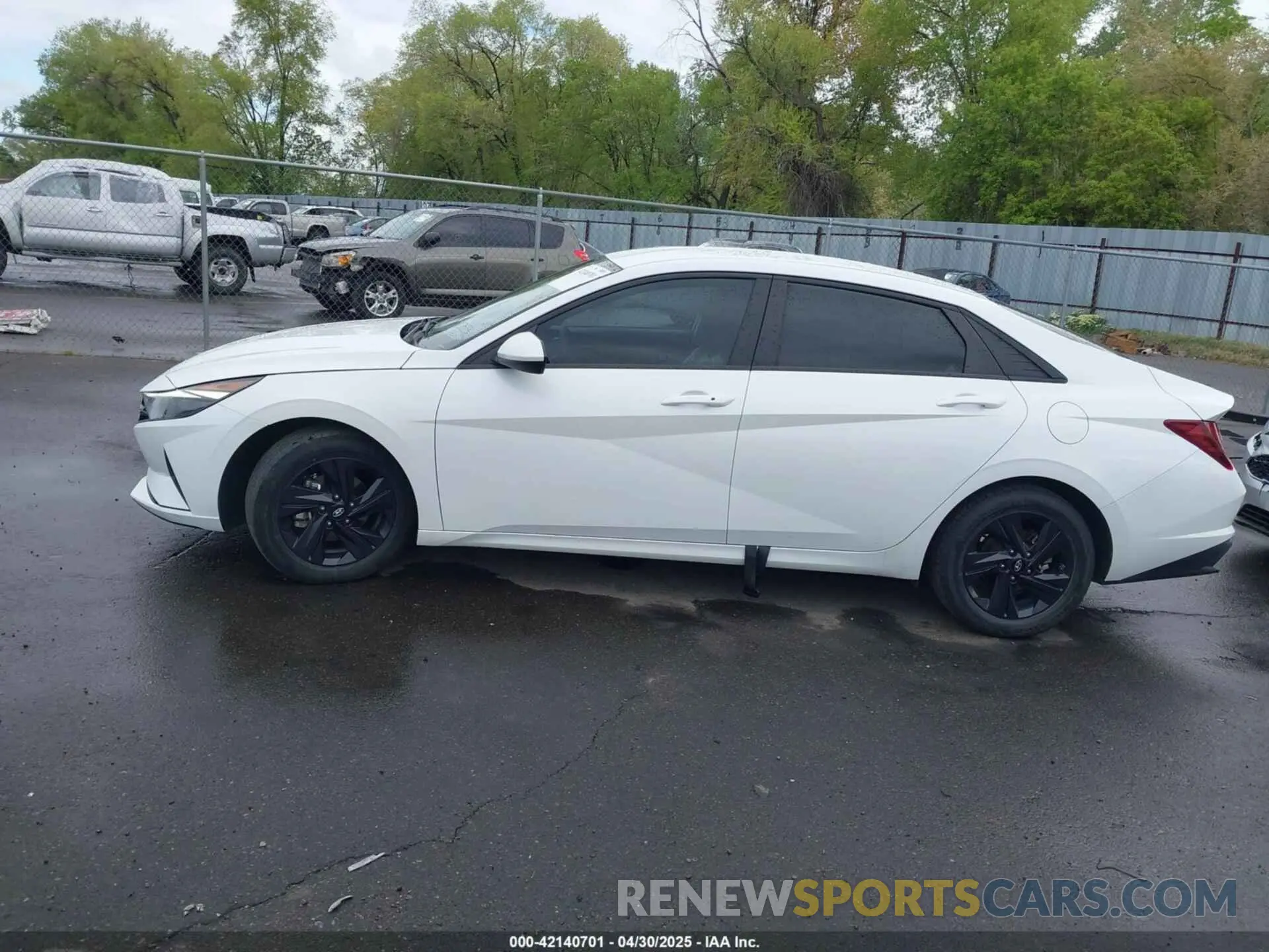 14 Фотография поврежденного автомобиля 5NPLM4AG2MH051299 HYUNDAI ELANTRA 2021