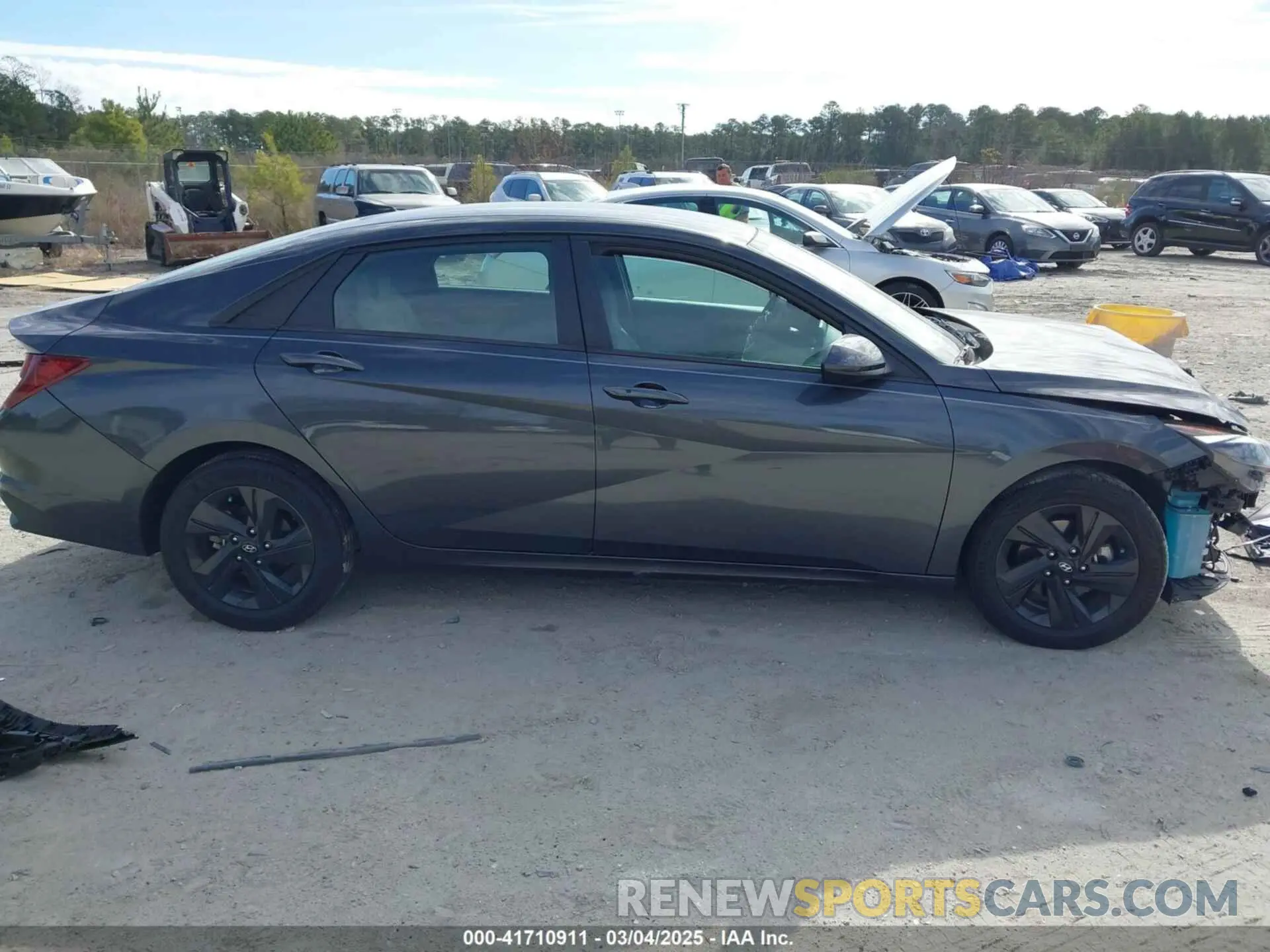12 Photograph of a damaged car 5NPLM4AG4MH021821 HYUNDAI ELANTRA 2021