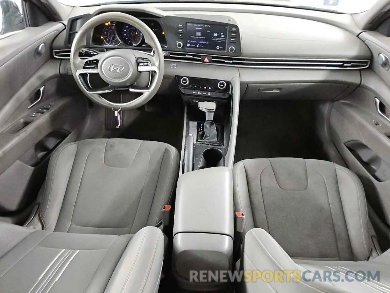 8 Photograph of a damaged car 5NPLM4AG4MH029174 HYUNDAI ELANTRA 2021