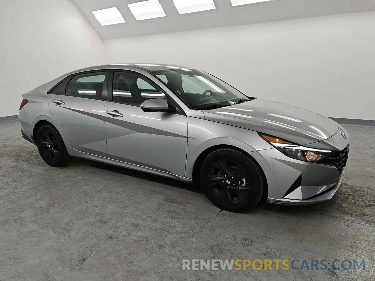 4 Фотография поврежденного автомобиля 5NPLM4AG4MH030227 HYUNDAI ELANTRA 2021