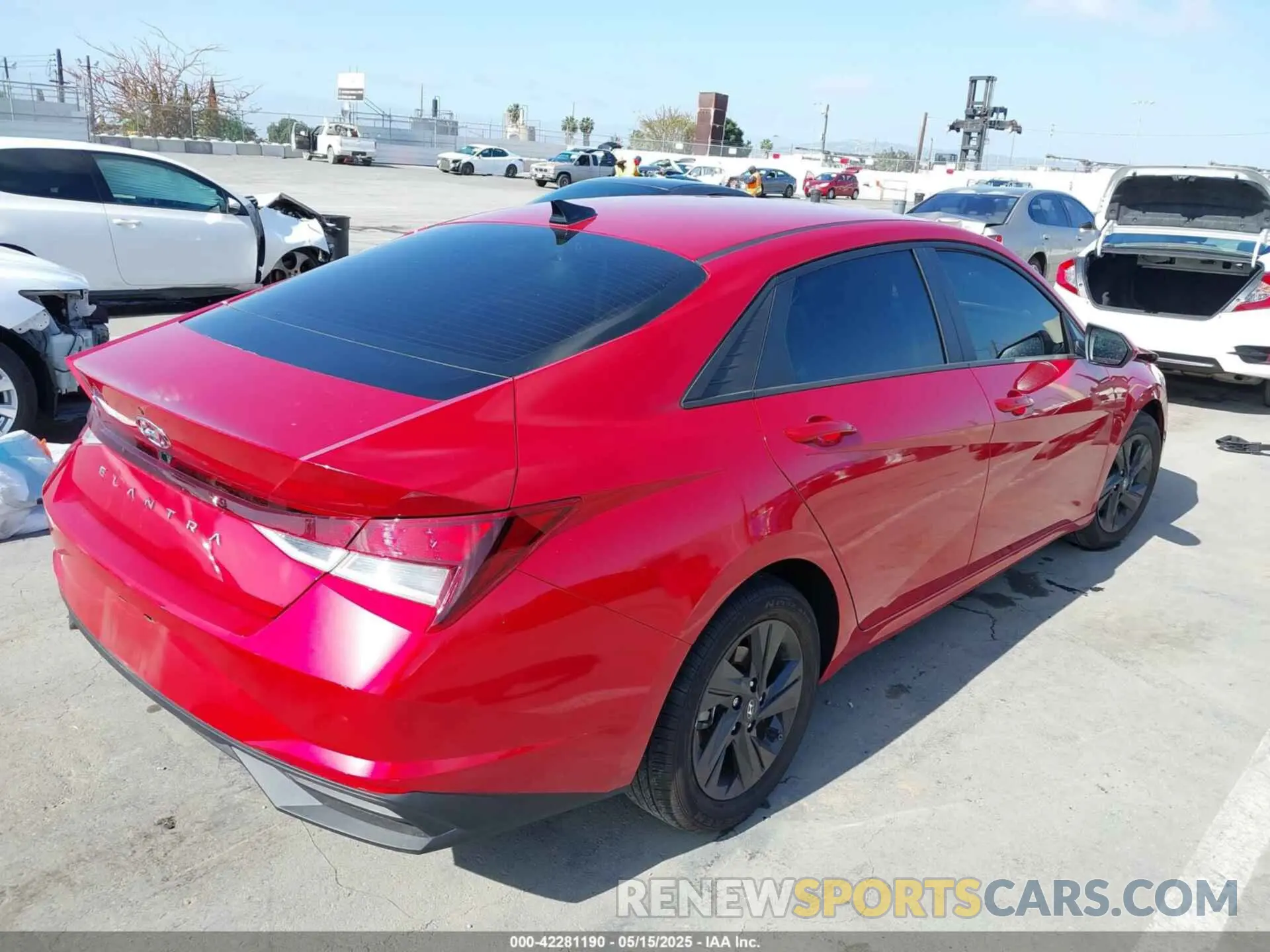 4 Фотография поврежденного автомобиля 5NPLM4AG4MH032849 HYUNDAI ELANTRA 2021