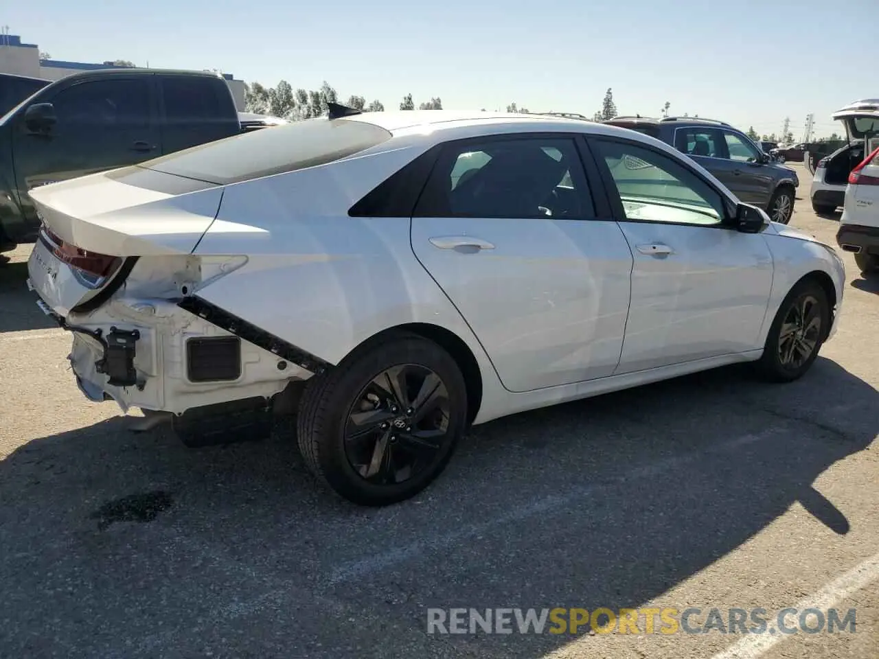 3 Photograph of a damaged car 5NPLM4AG6MH024705 HYUNDAI ELANTRA 2021