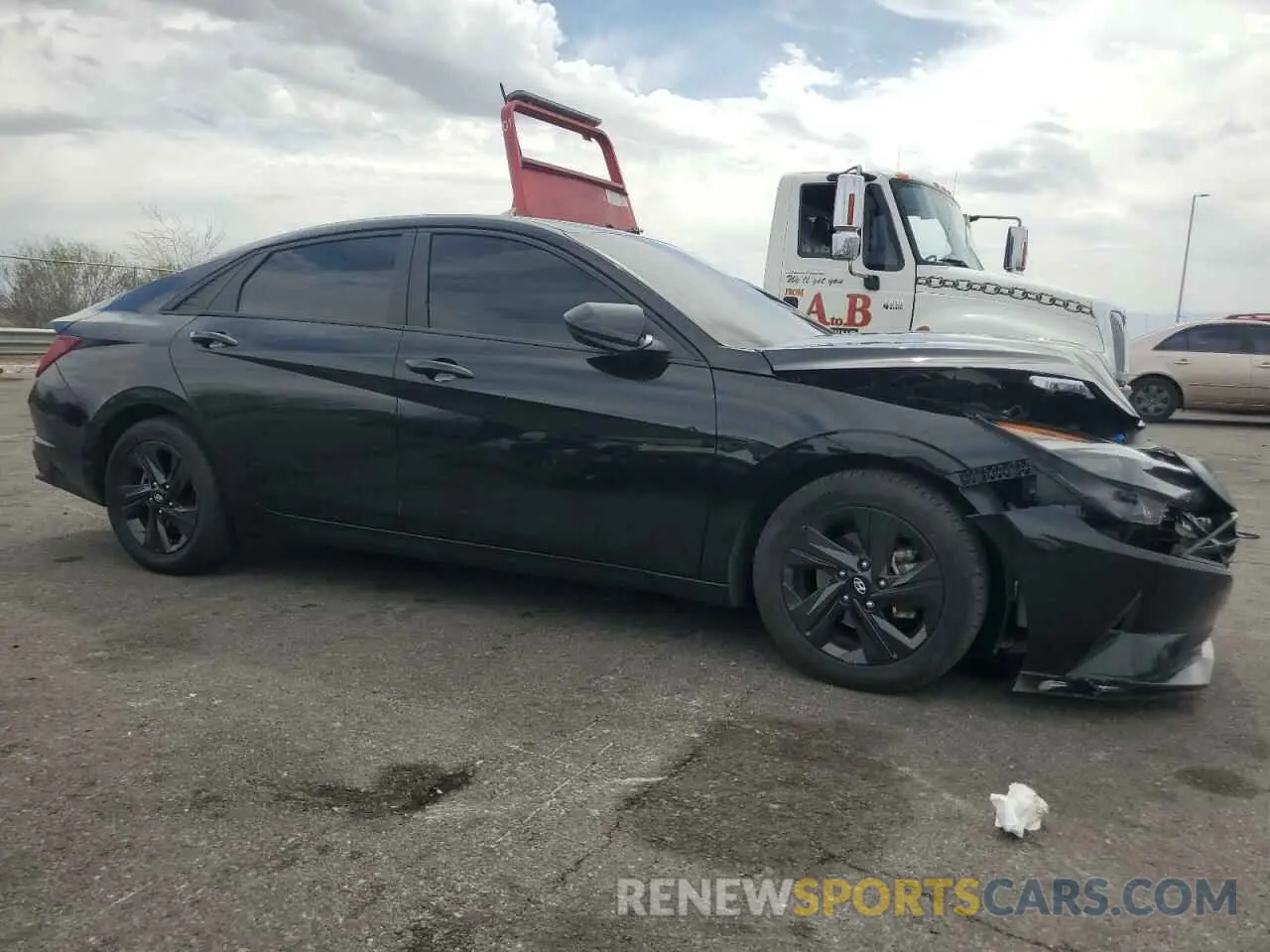 4 Фотография поврежденного автомобиля 5NPLM4AG6MH033372 HYUNDAI ELANTRA 2021