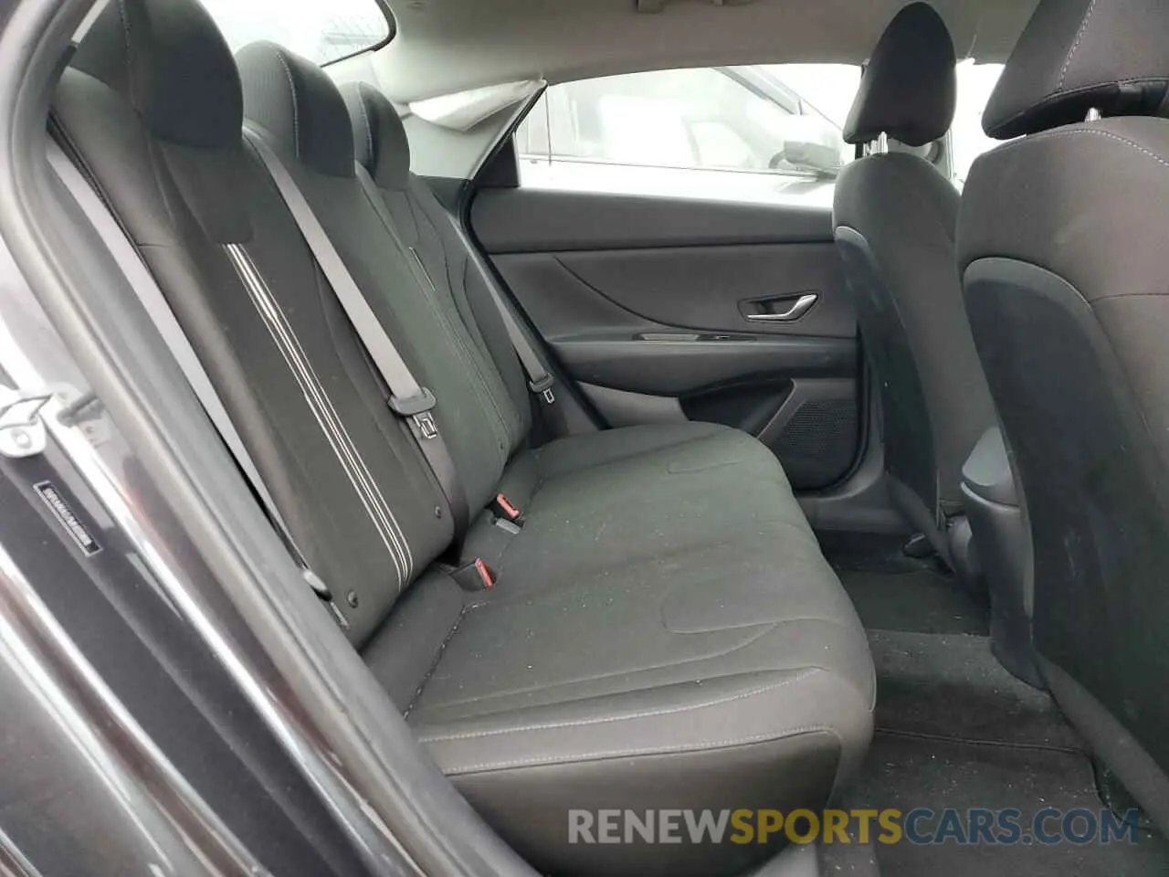 10 Фотография поврежденного автомобиля 5NPLM4AG7MH020808 HYUNDAI ELANTRA 2021