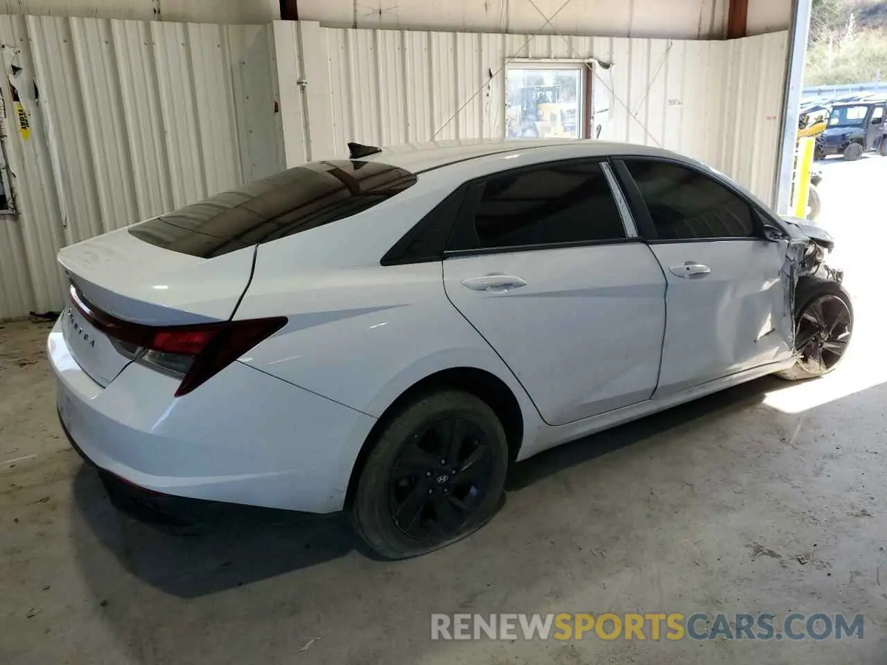 3 Фотография поврежденного автомобиля 5NPLM4AG7MH037334 HYUNDAI ELANTRA 2021