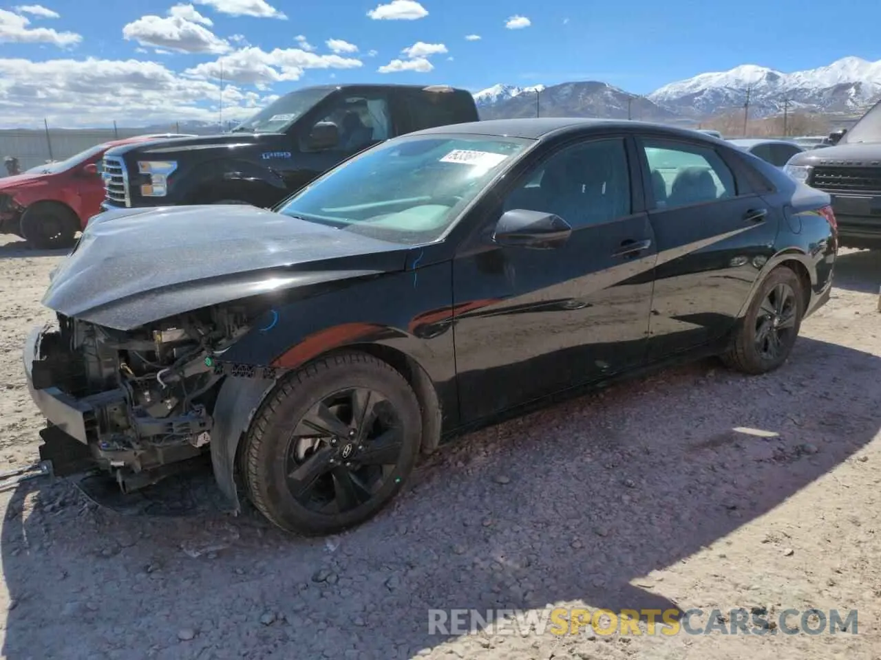 1 Photograph of a damaged car 5NPLM4AG7MH040895 HYUNDAI ELANTRA 2021
