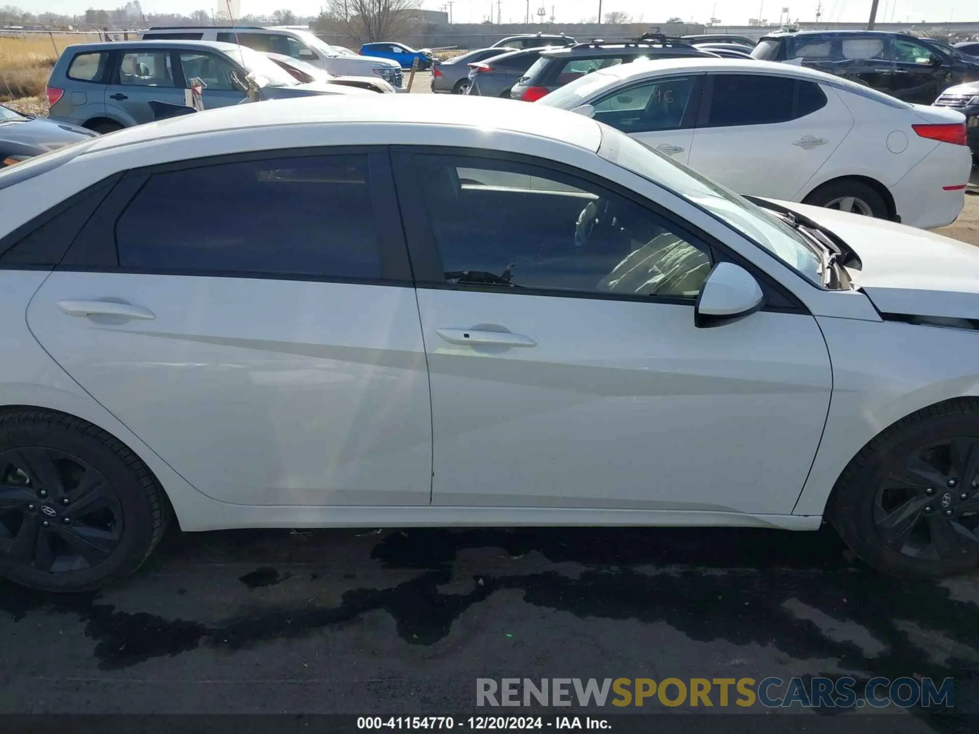 13 Фотография поврежденного автомобиля 5NPLM4AG8MH001152 HYUNDAI ELANTRA 2021