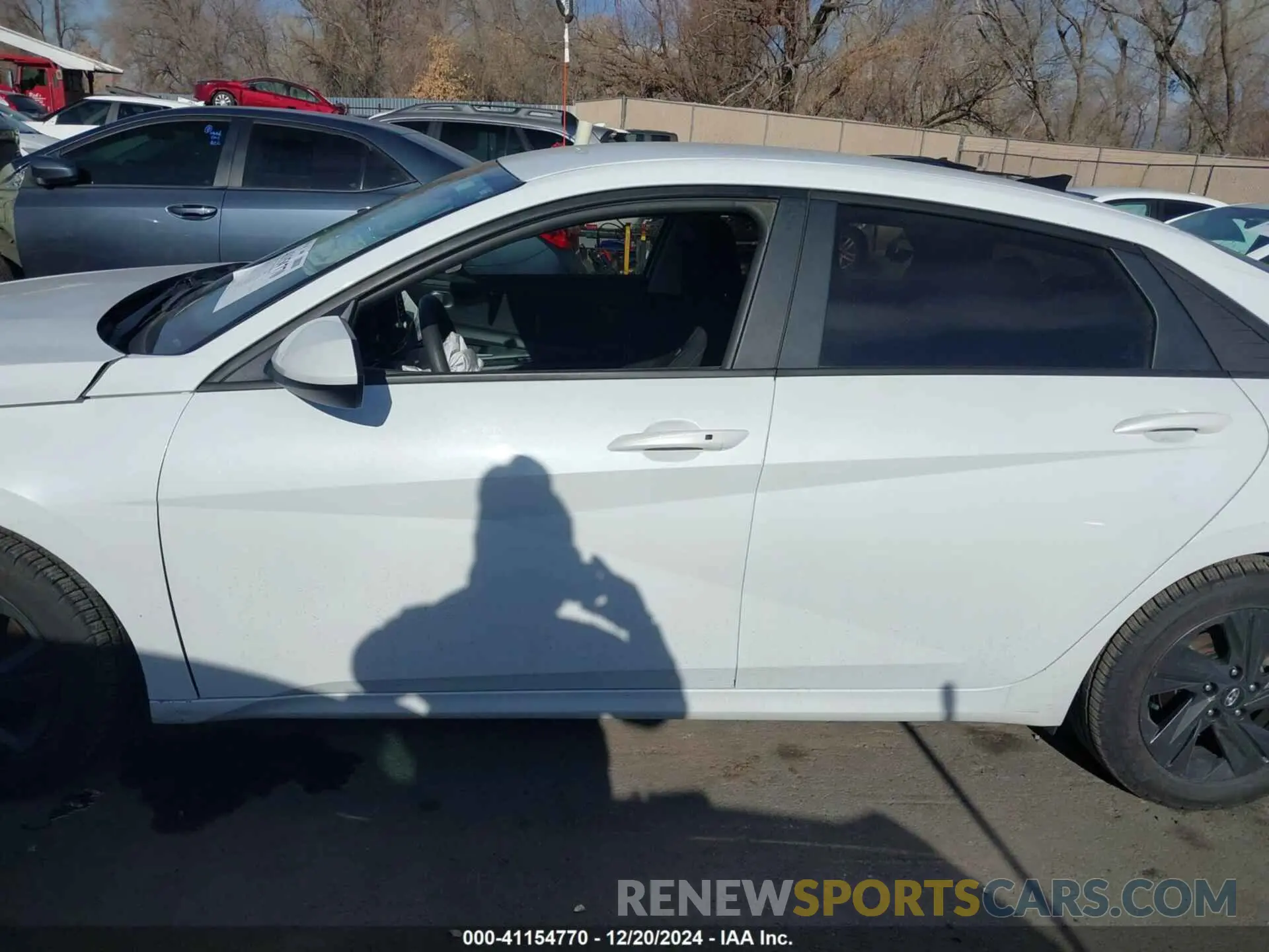 14 Фотография поврежденного автомобиля 5NPLM4AG8MH001152 HYUNDAI ELANTRA 2021
