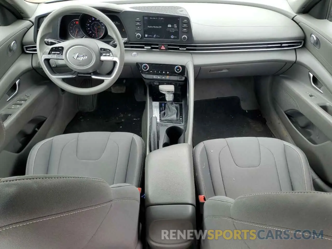 8 Photograph of a damaged car 5NPLM4AG8MH031414 HYUNDAI ELANTRA 2021