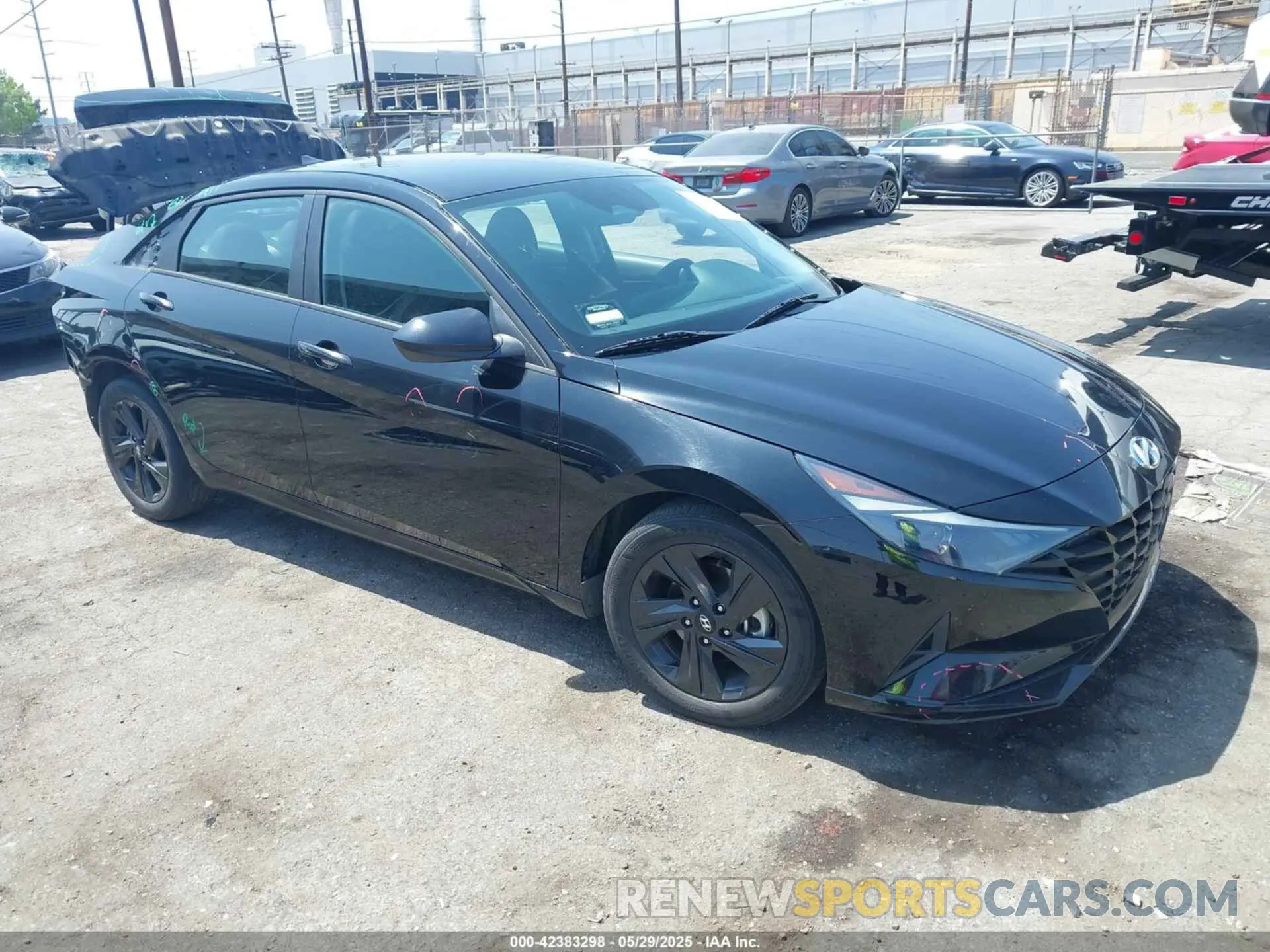 1 Photograph of a damaged car 5NPLM4AG9MH001399 HYUNDAI ELANTRA 2021