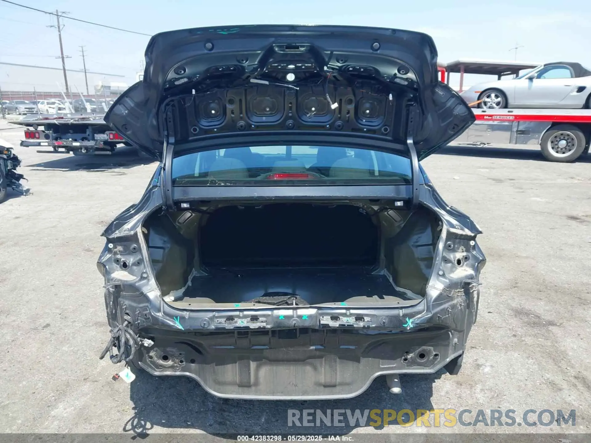 6 Photograph of a damaged car 5NPLM4AG9MH001399 HYUNDAI ELANTRA 2021