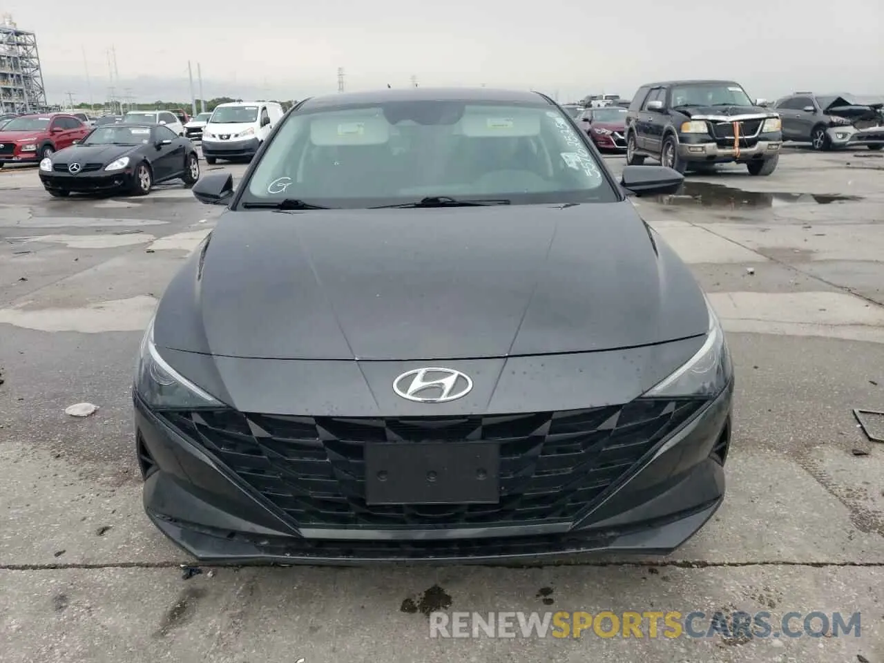 5 Photograph of a damaged car 5NPLM4AG9MH012838 HYUNDAI ELANTRA 2021