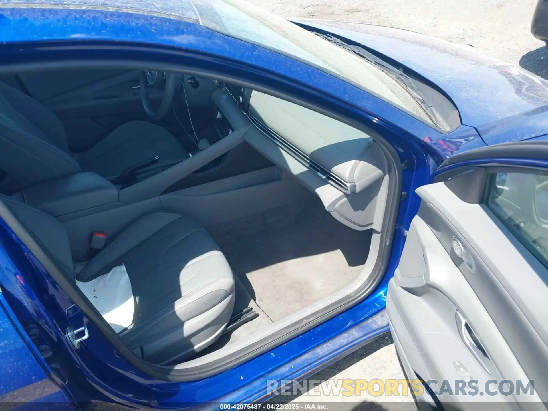 5 Фотография поврежденного автомобиля 5NPLM4AGXMH011858 HYUNDAI ELANTRA 2021