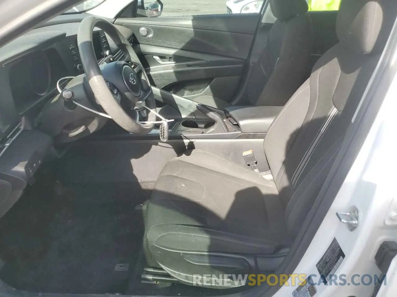 7 Photograph of a damaged car 5NPLM4AGXMH038834 HYUNDAI ELANTRA 2021
