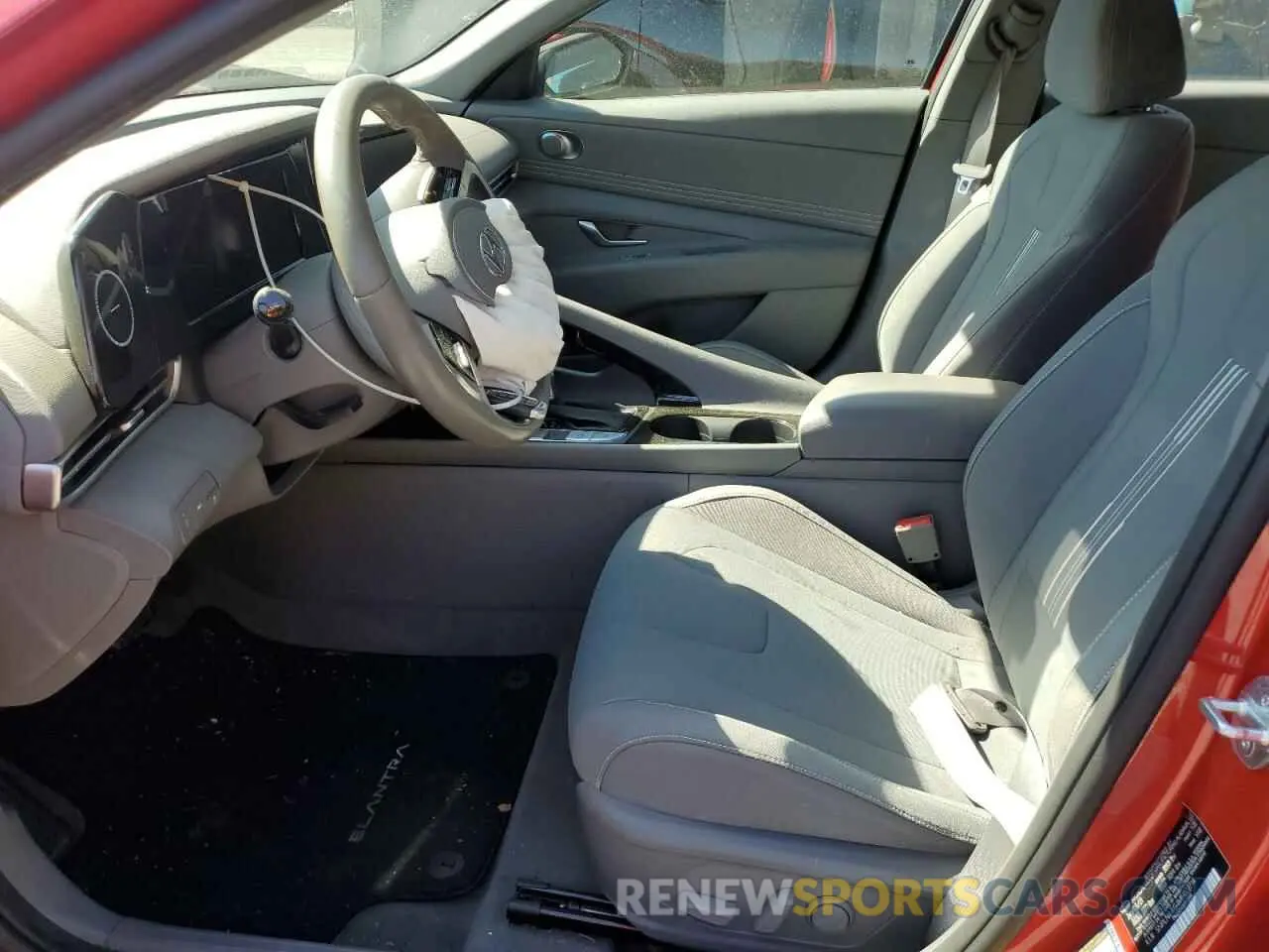 7 Photograph of a damaged car 5NPLN4AG1MH022714 HYUNDAI ELANTRA 2021