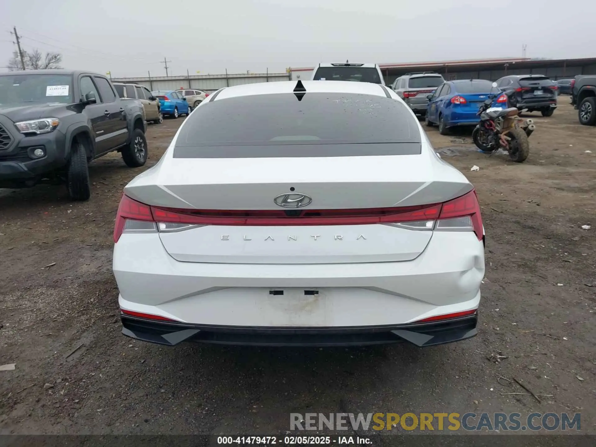 16 Photograph of a damaged car 5NPLN4AG6MH029304 HYUNDAI ELANTRA 2021