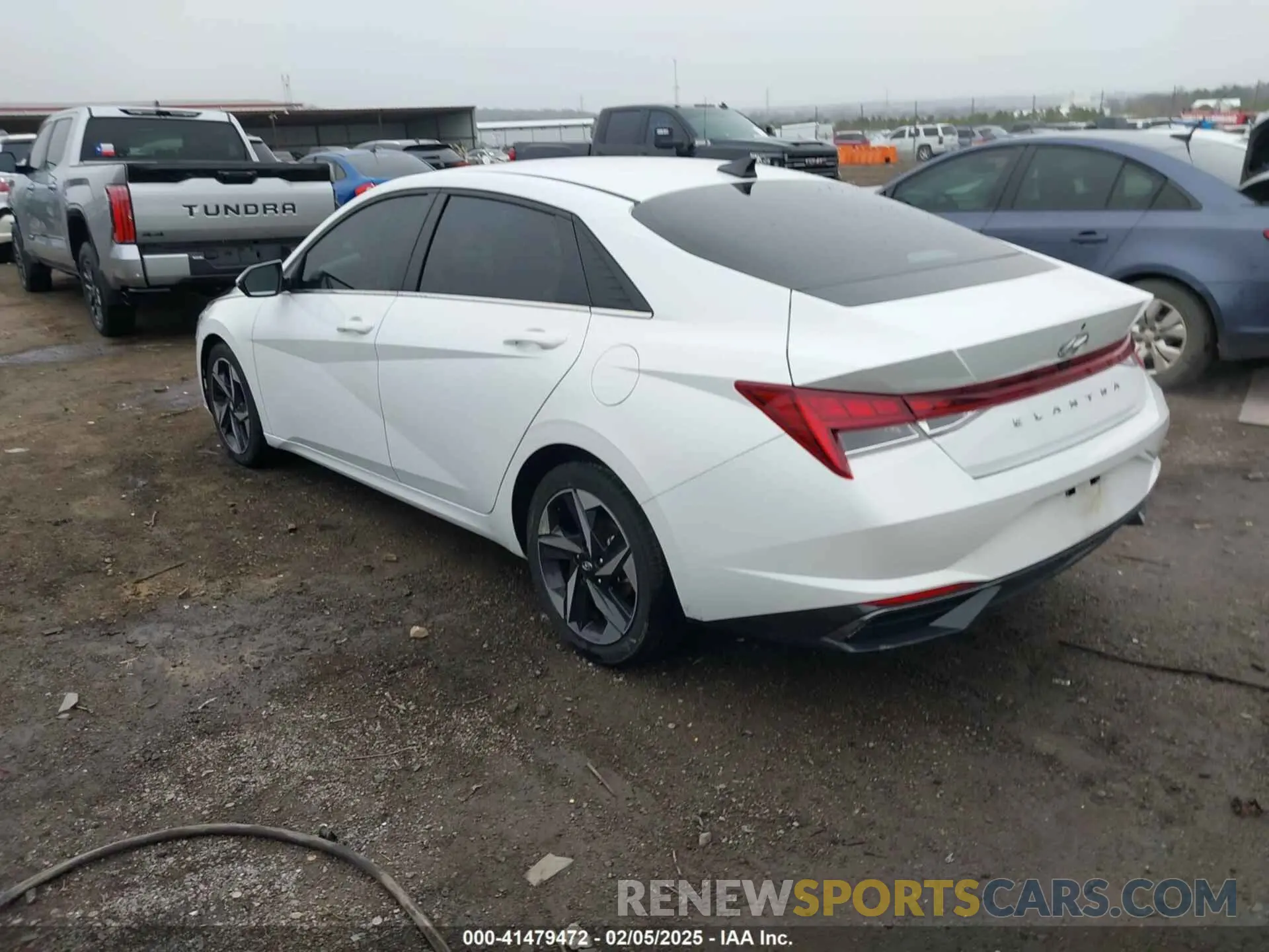 3 Photograph of a damaged car 5NPLN4AG6MH029304 HYUNDAI ELANTRA 2021