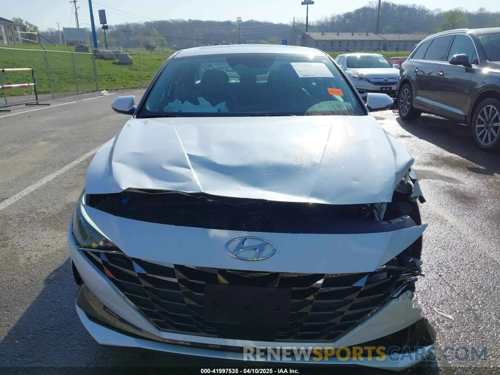 12 Фотография поврежденного автомобиля 5NPLP4AG0MH020950 HYUNDAI ELANTRA 2021