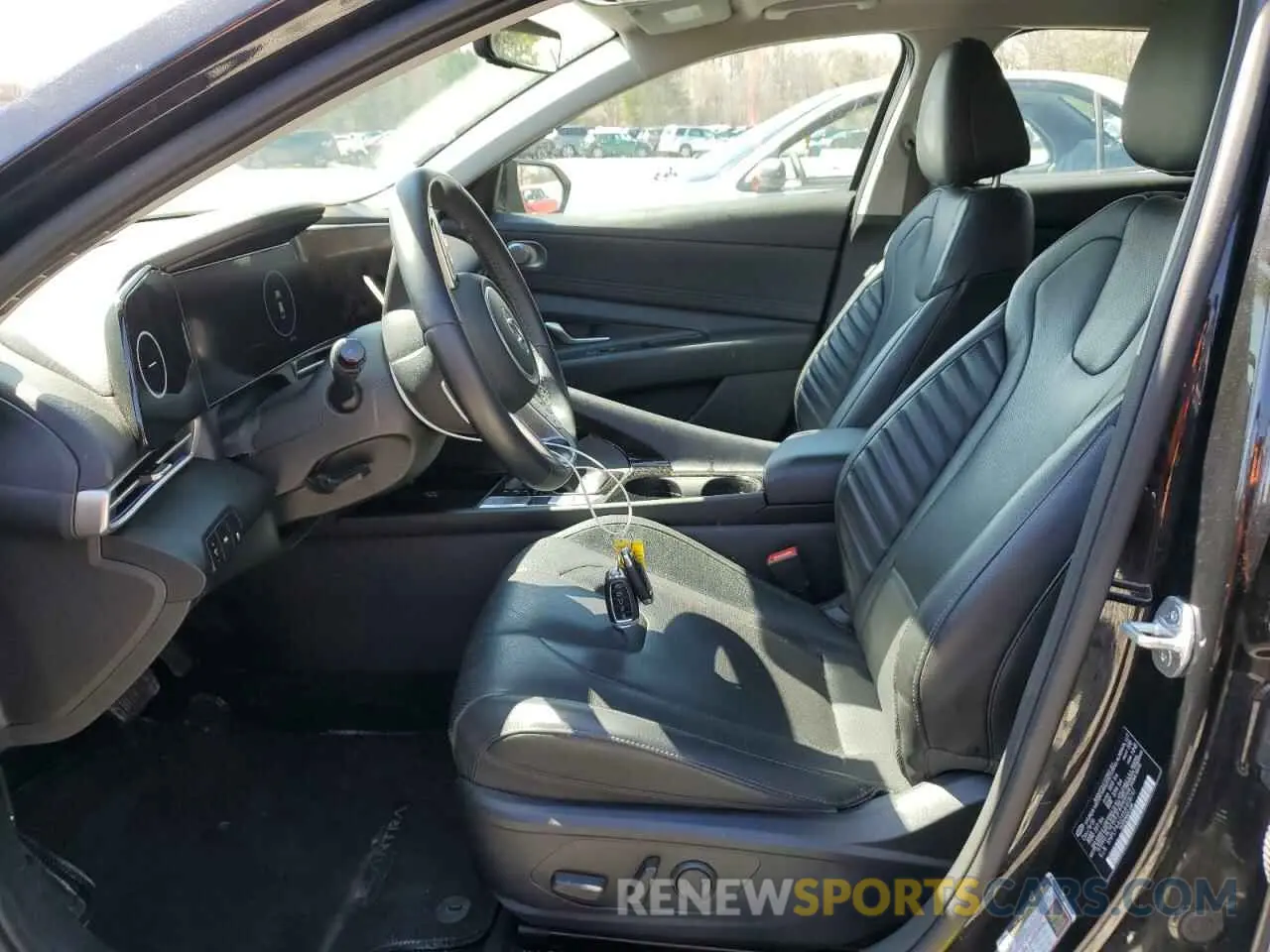 7 Photograph of a damaged car 5NPLP4AG4MH018747 HYUNDAI ELANTRA 2021