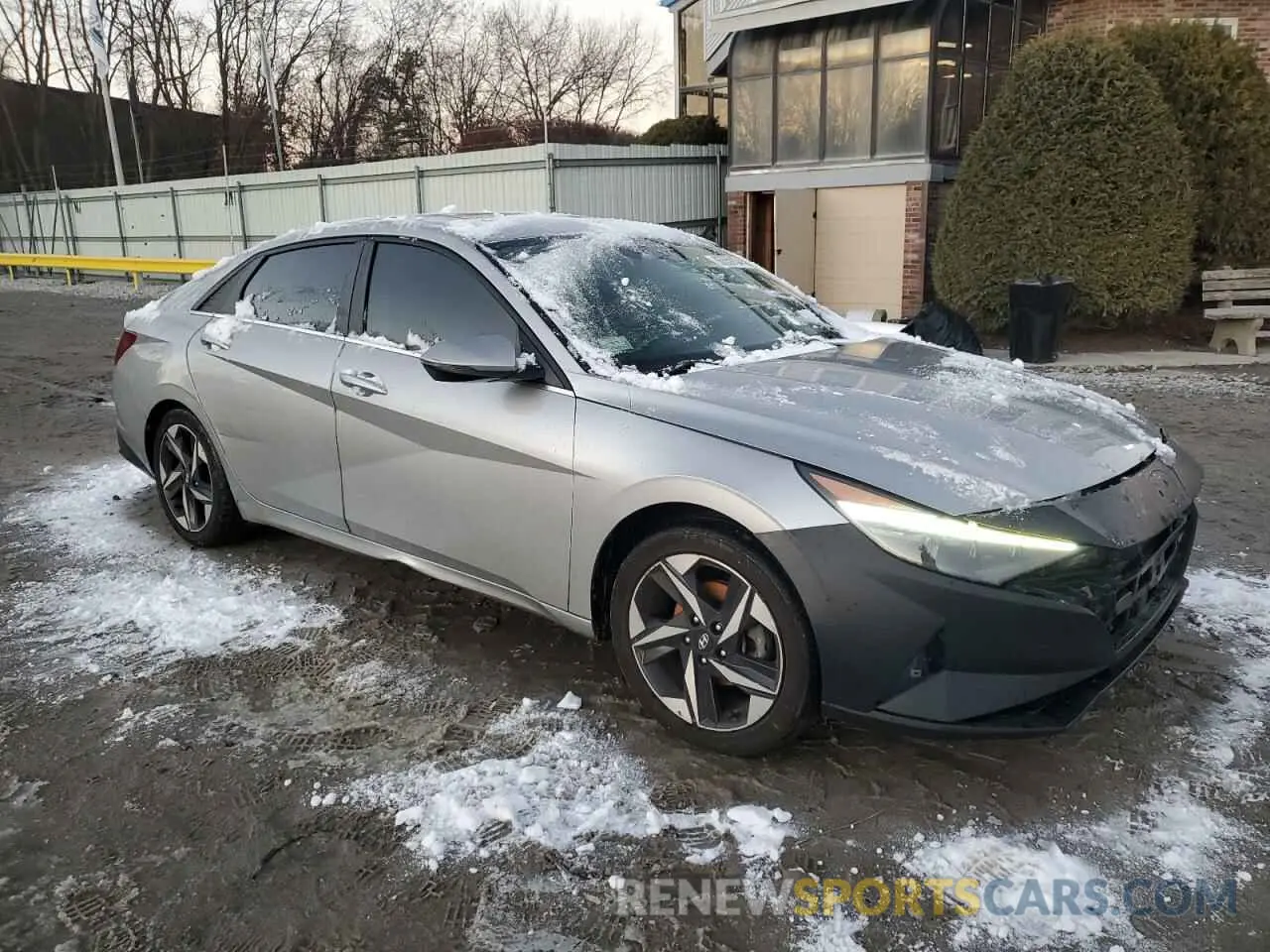 4 Фотография поврежденного автомобиля 5NPLP4AG6MH024310 HYUNDAI ELANTRA 2021